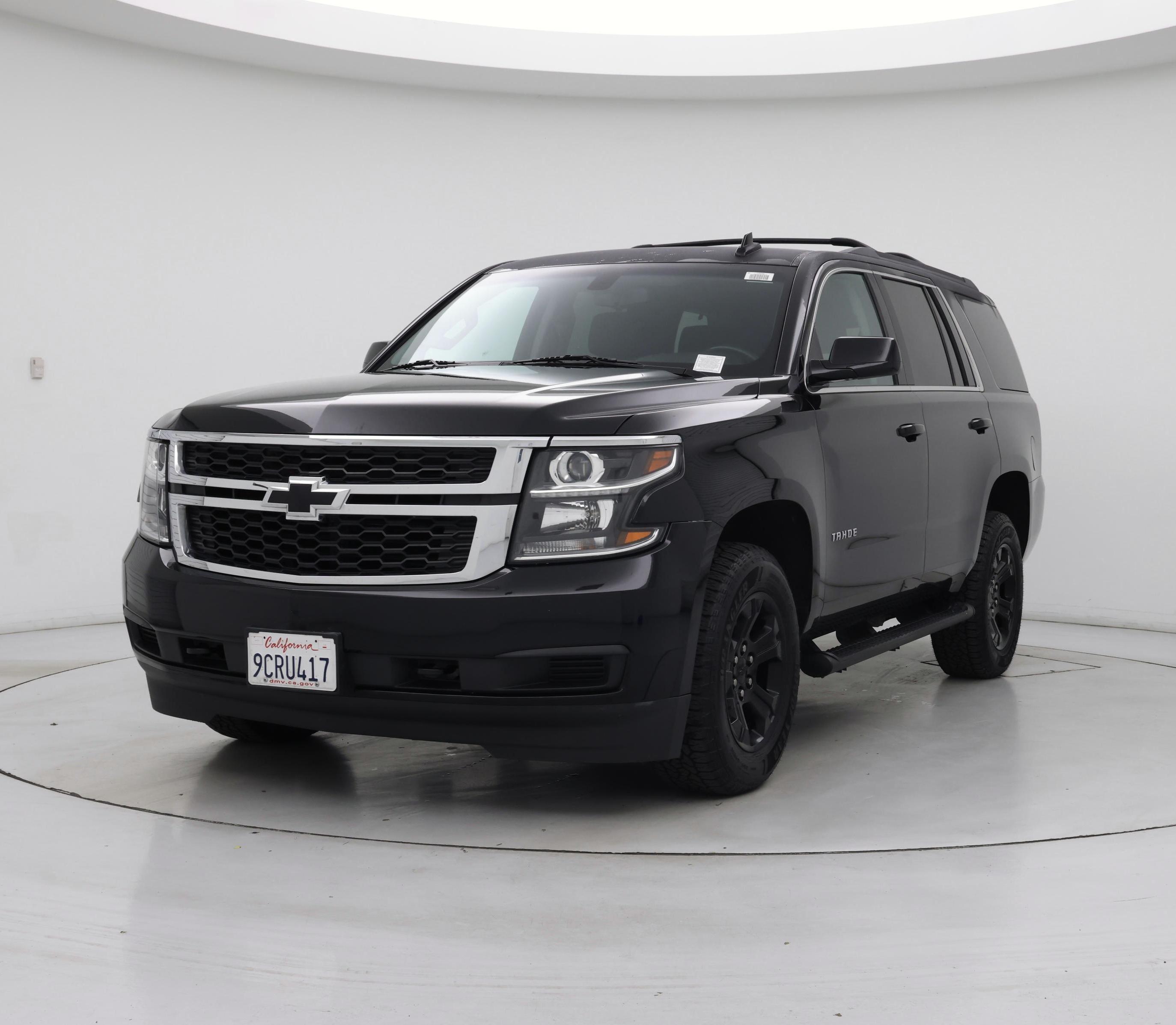 Thumbnail: 2019 Chevrolet Tahoe - 4