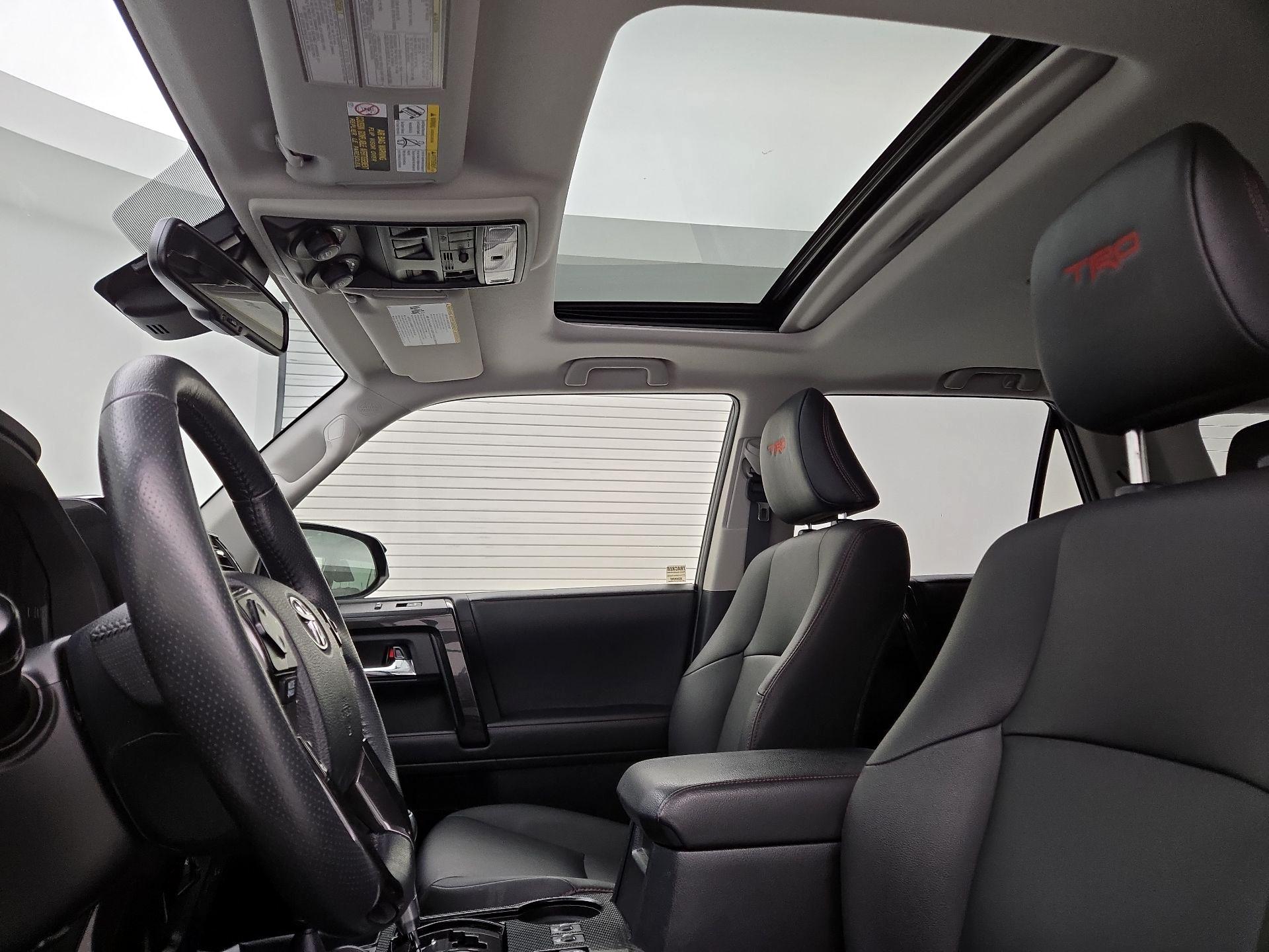 Thumbnail: 2020 Toyota 4Runner - 20