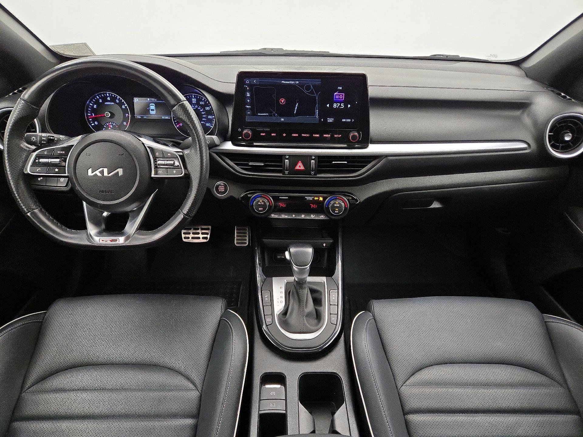Thumbnail: 2023 Kia Forte - 9