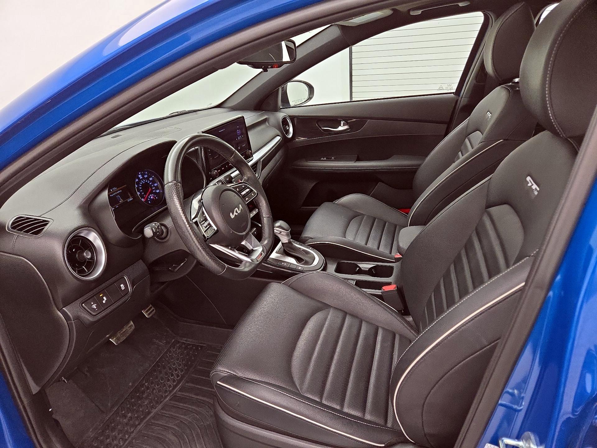 Thumbnail: 2023 Kia Forte - 11