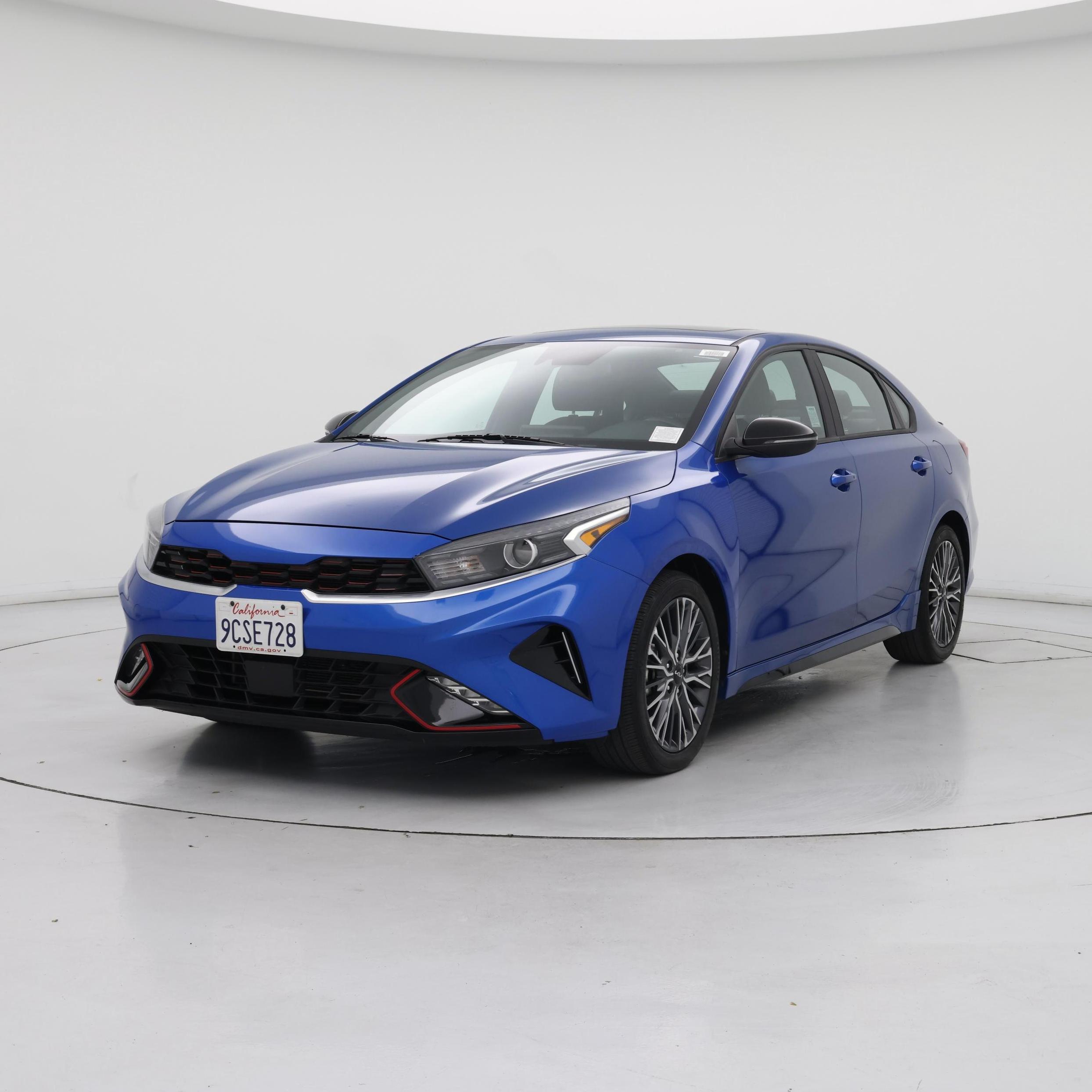 Thumbnail: 2023 Kia Forte - 4