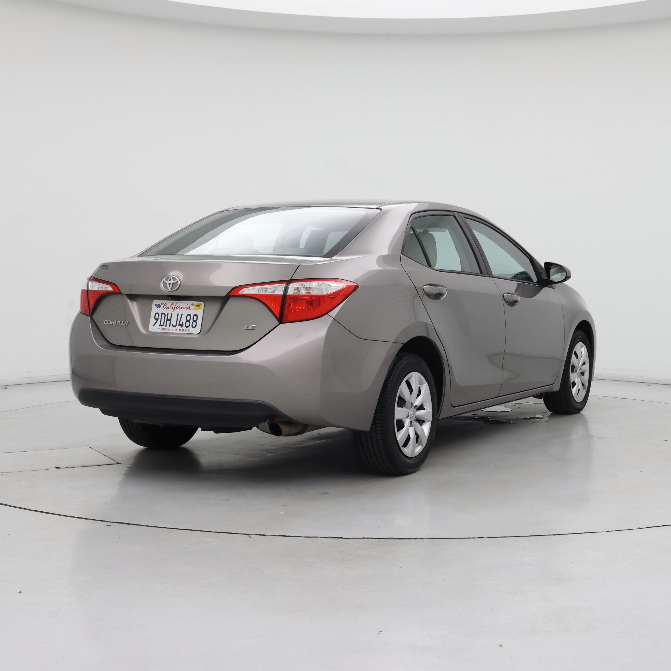 Thumbnail: 2015 Toyota Corolla - 8