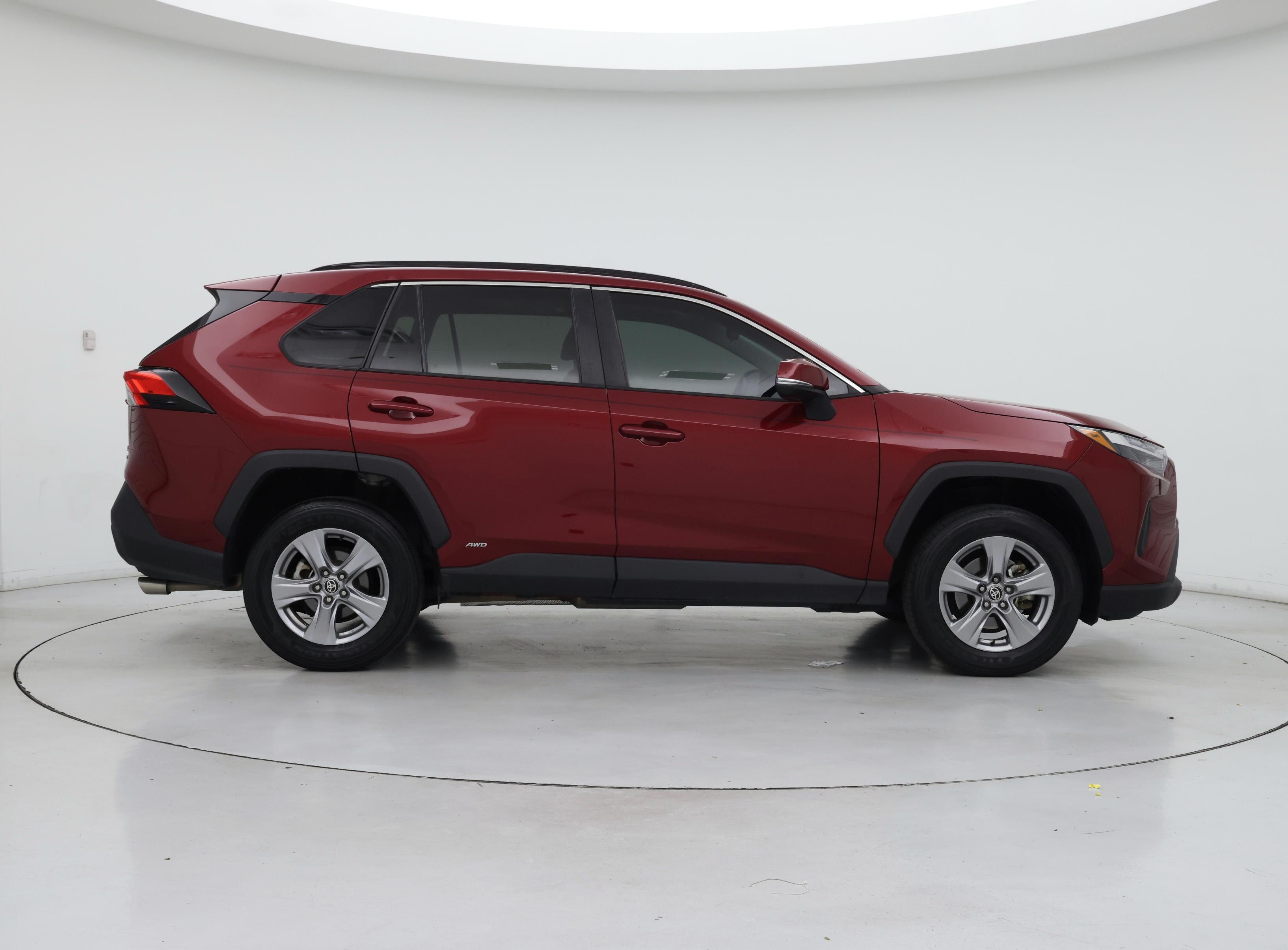 Thumbnail: 2022 Toyota RAV4 - 7