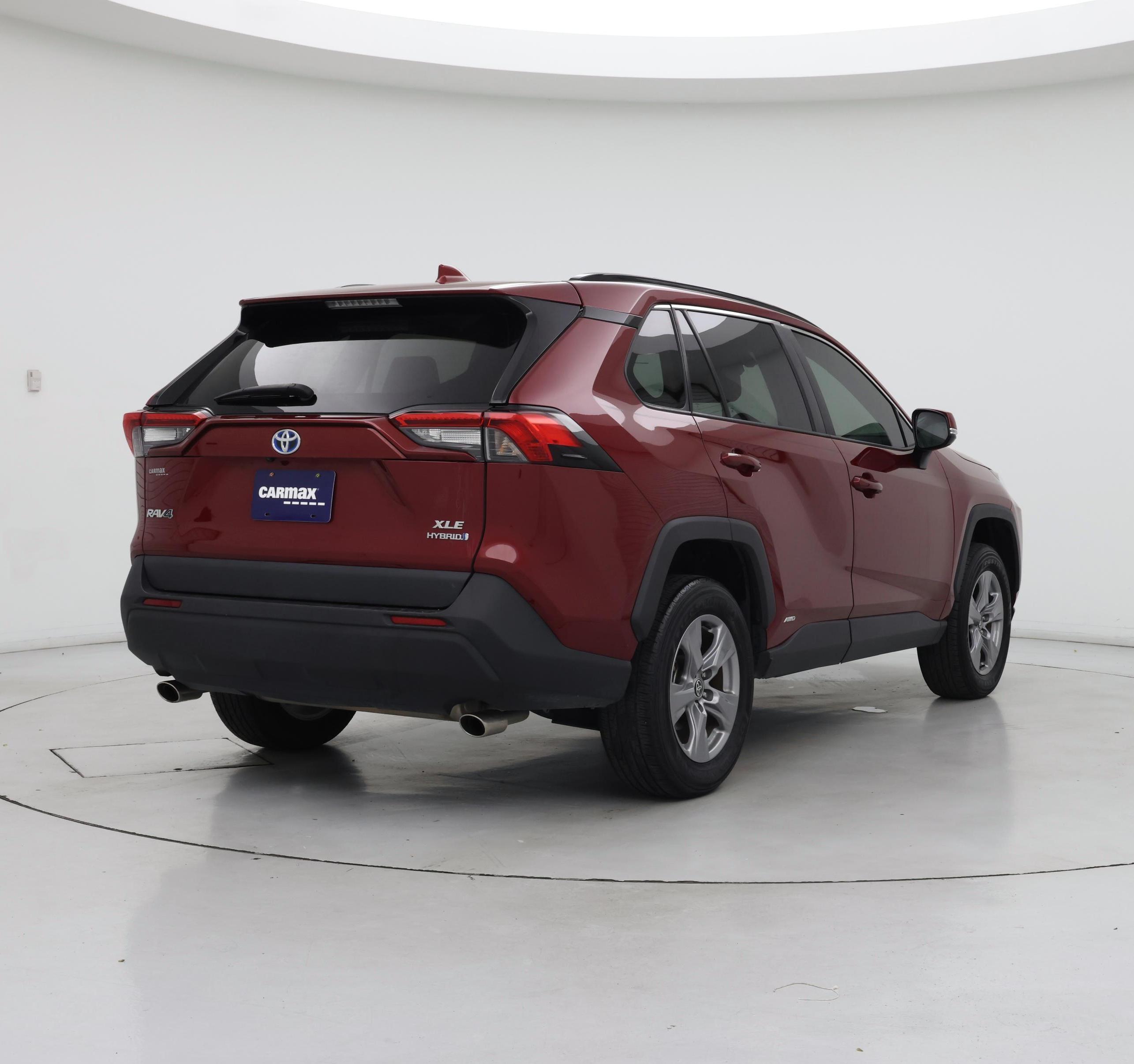 Thumbnail: 2022 Toyota RAV4 - 8