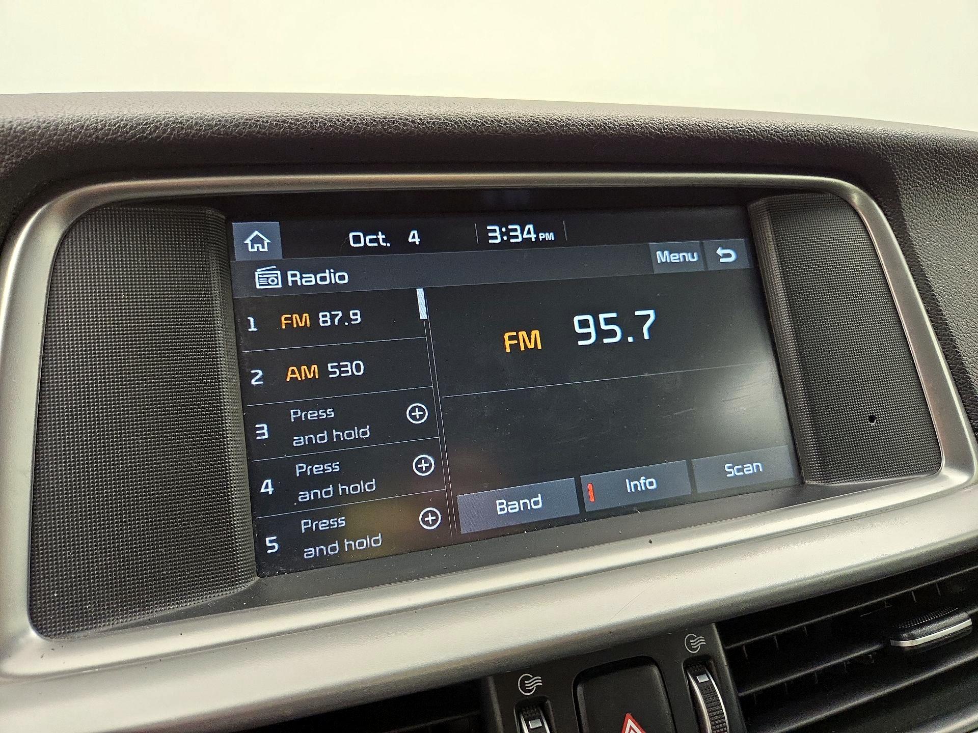 Thumbnail: 2019 Kia Optima - 15