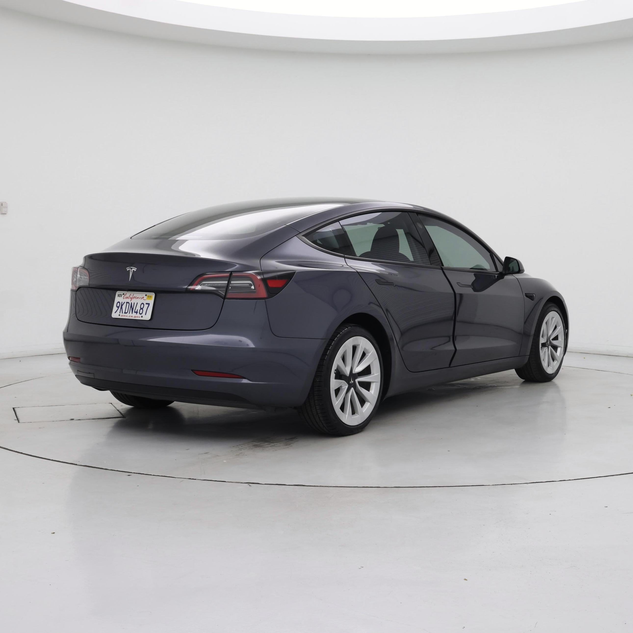Thumbnail: 2023 Tesla Model 3 - 8