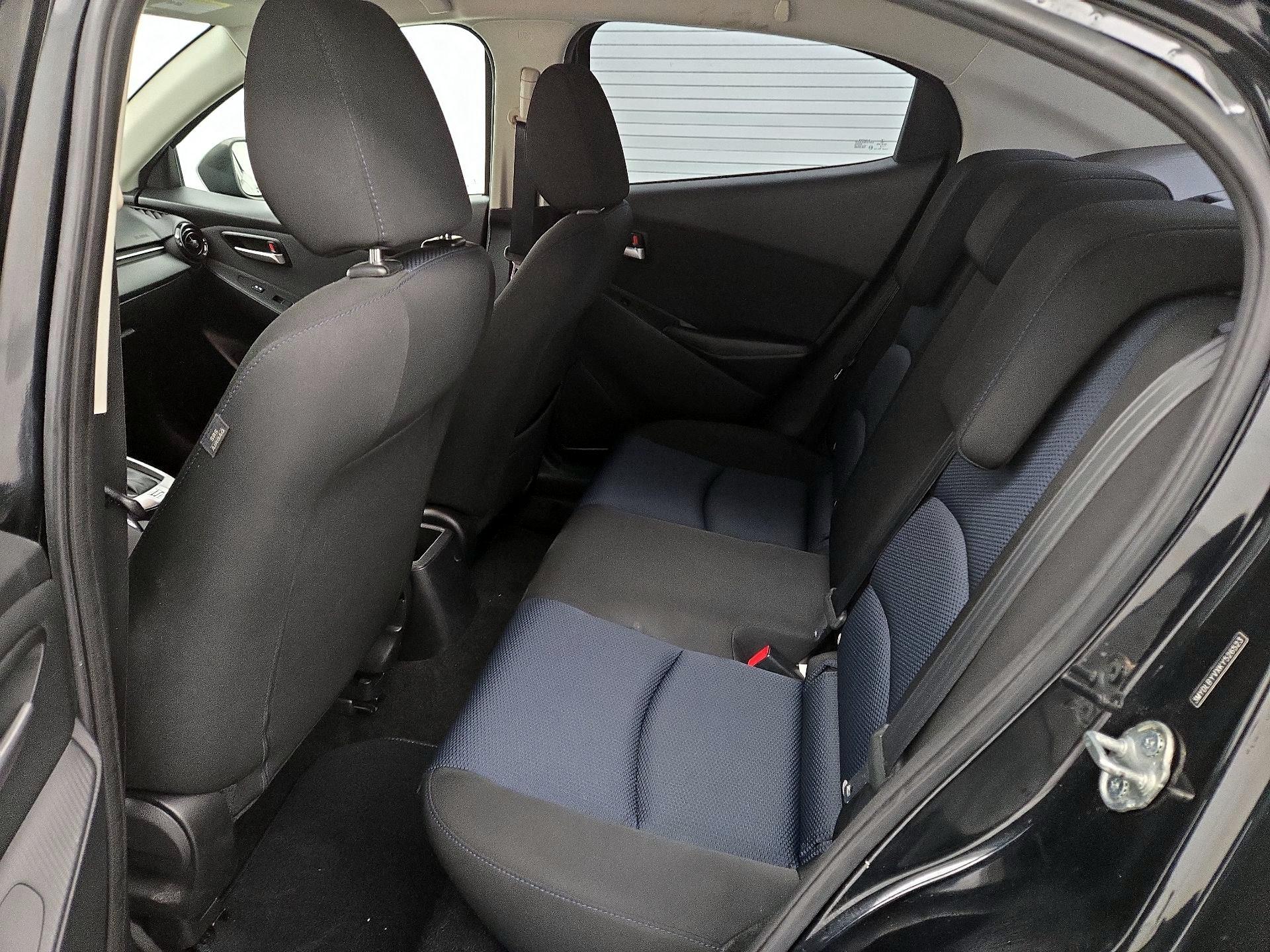Thumbnail: 2019 Toyota Yaris - 18