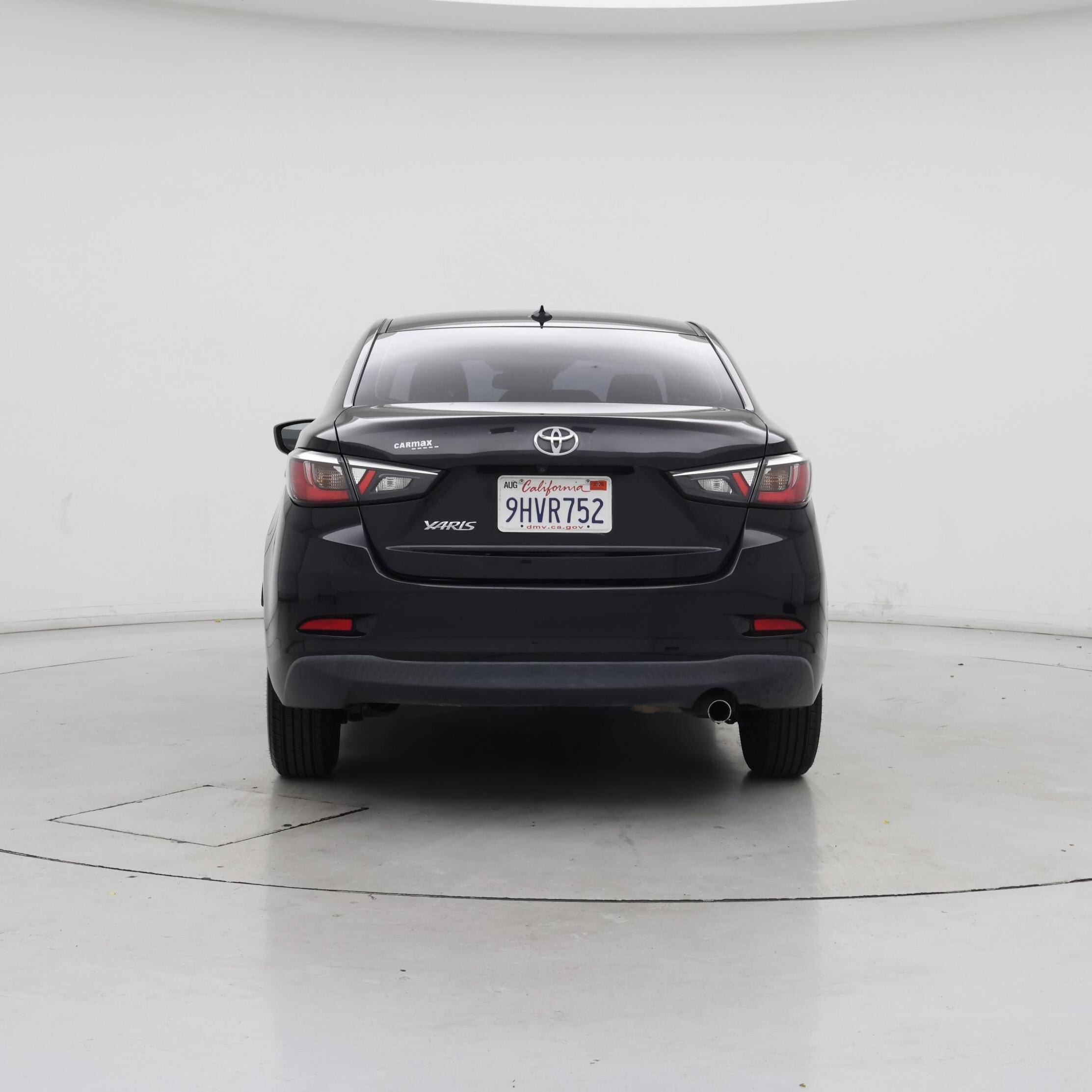 Thumbnail: 2019 Toyota Yaris - 6