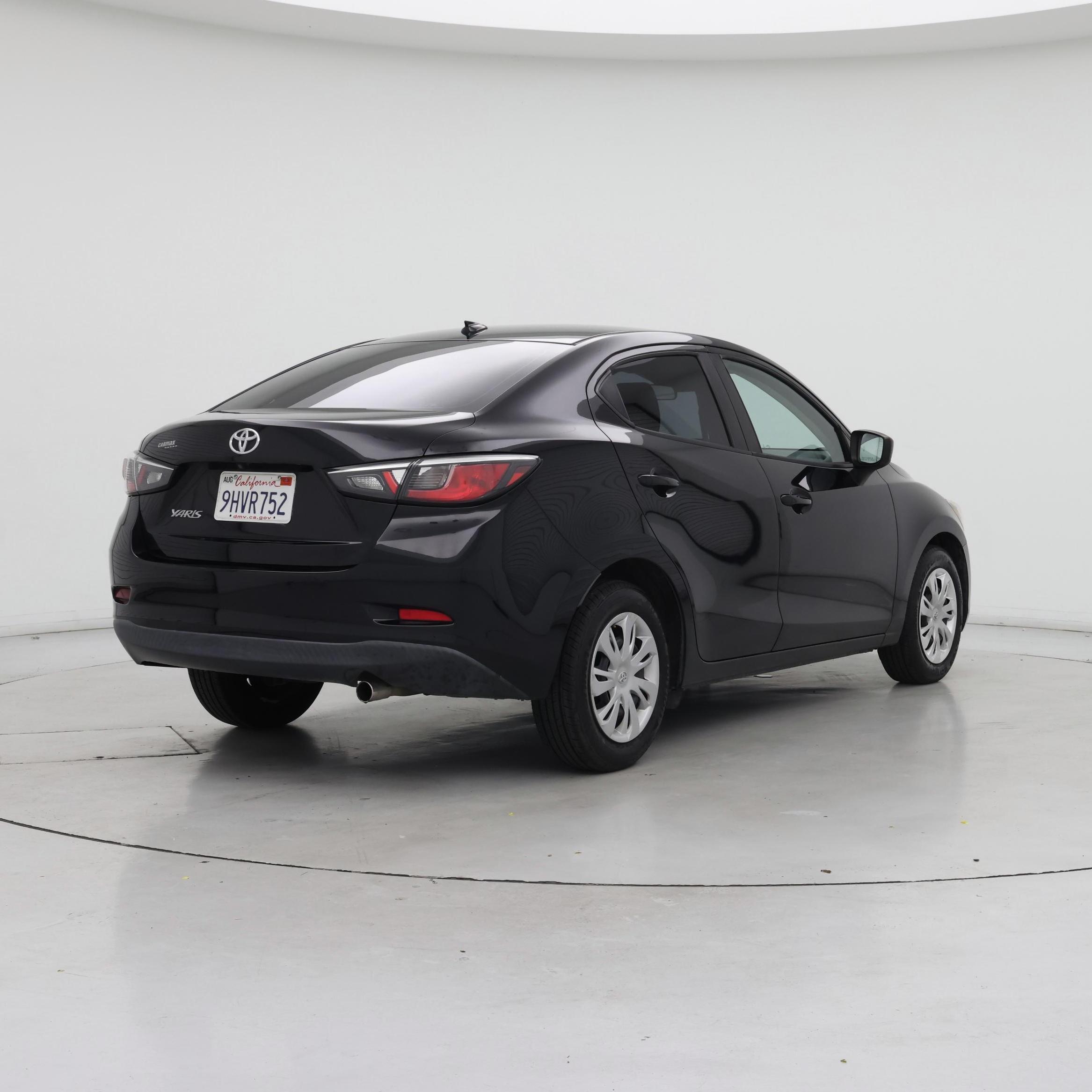 Thumbnail: 2019 Toyota Yaris - 8
