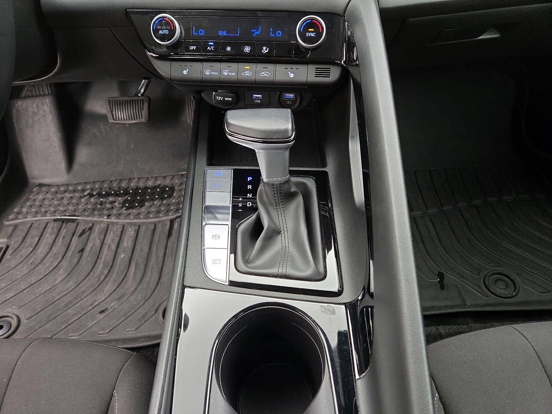 Thumbnail: 2023 Hyundai Elantra - 18