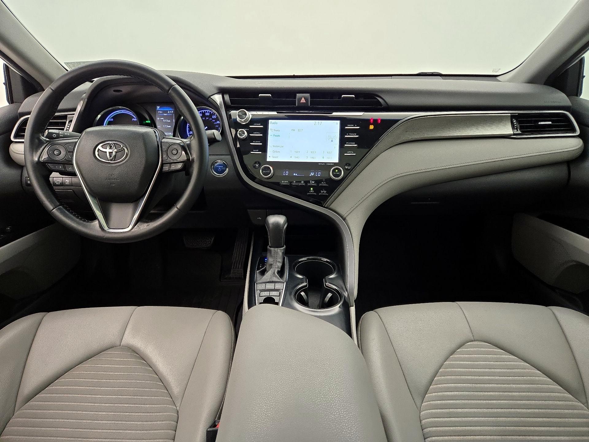 Thumbnail: 2020 Toyota Camry - 9