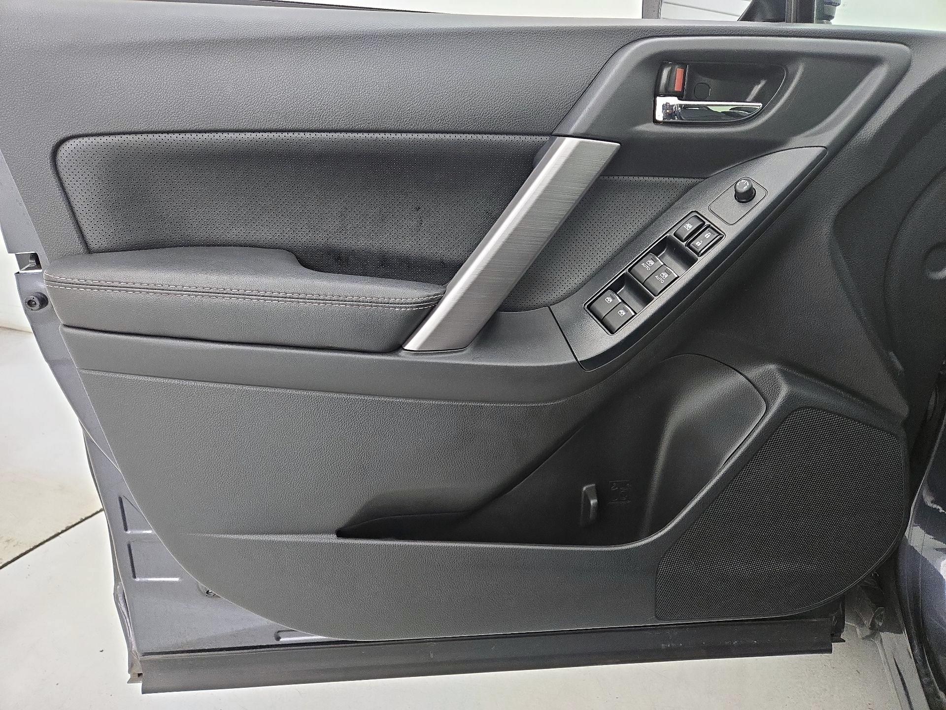 Thumbnail: 2018 Subaru Forester - 12