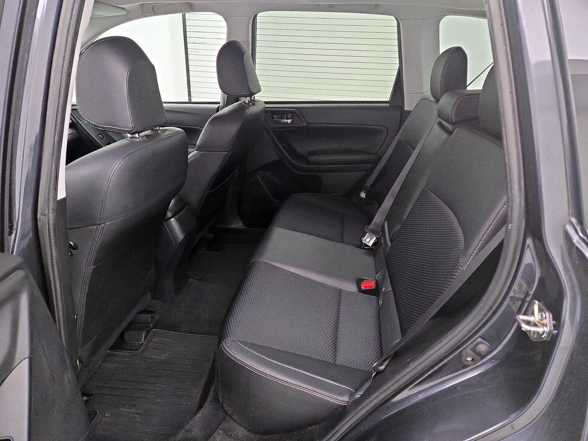 Thumbnail: 2018 Subaru Forester - 18