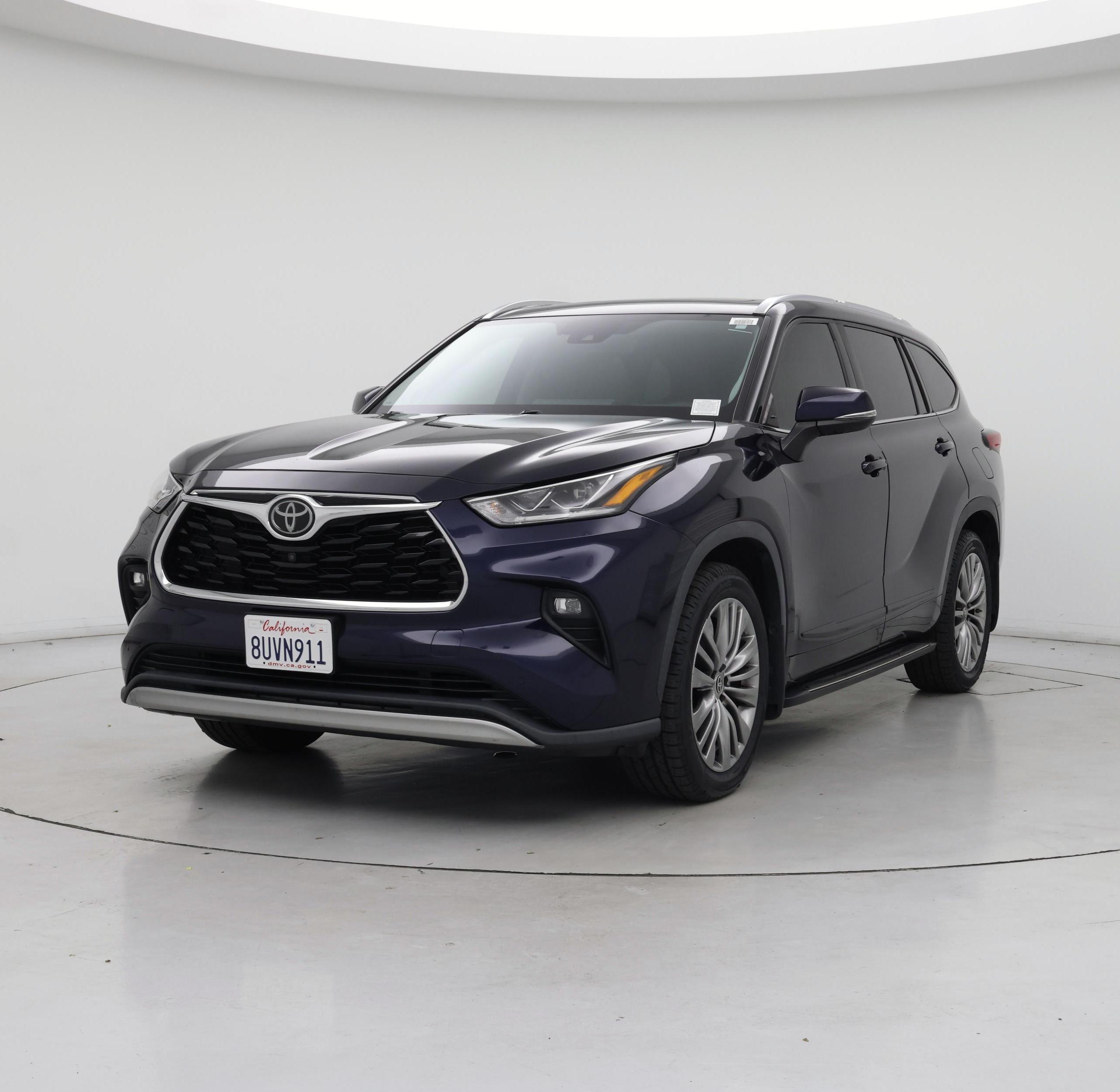 Thumbnail: 2020 Toyota Highlander - 4