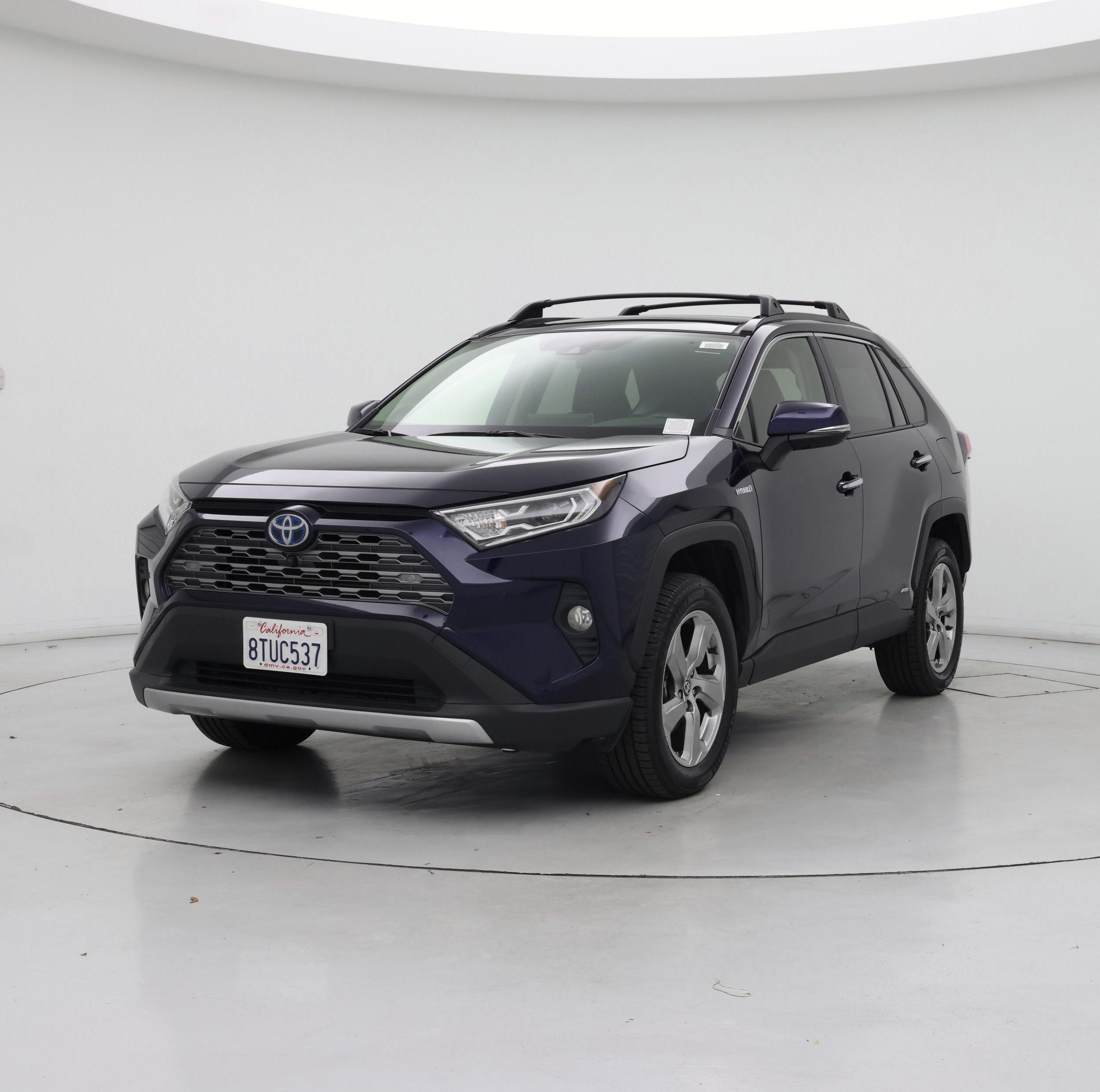 Thumbnail: 2021 Toyota RAV4 - 4