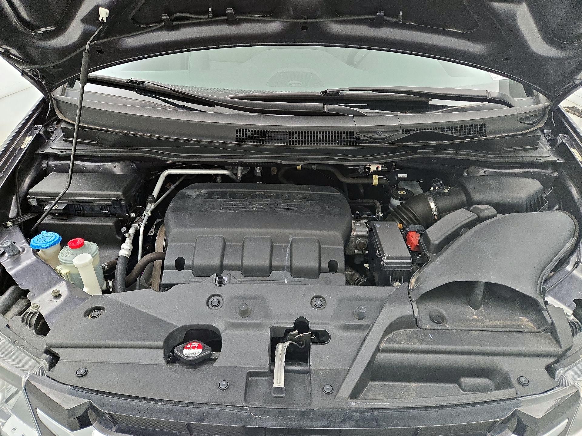 Thumbnail: 2016 Honda Odyssey - 20