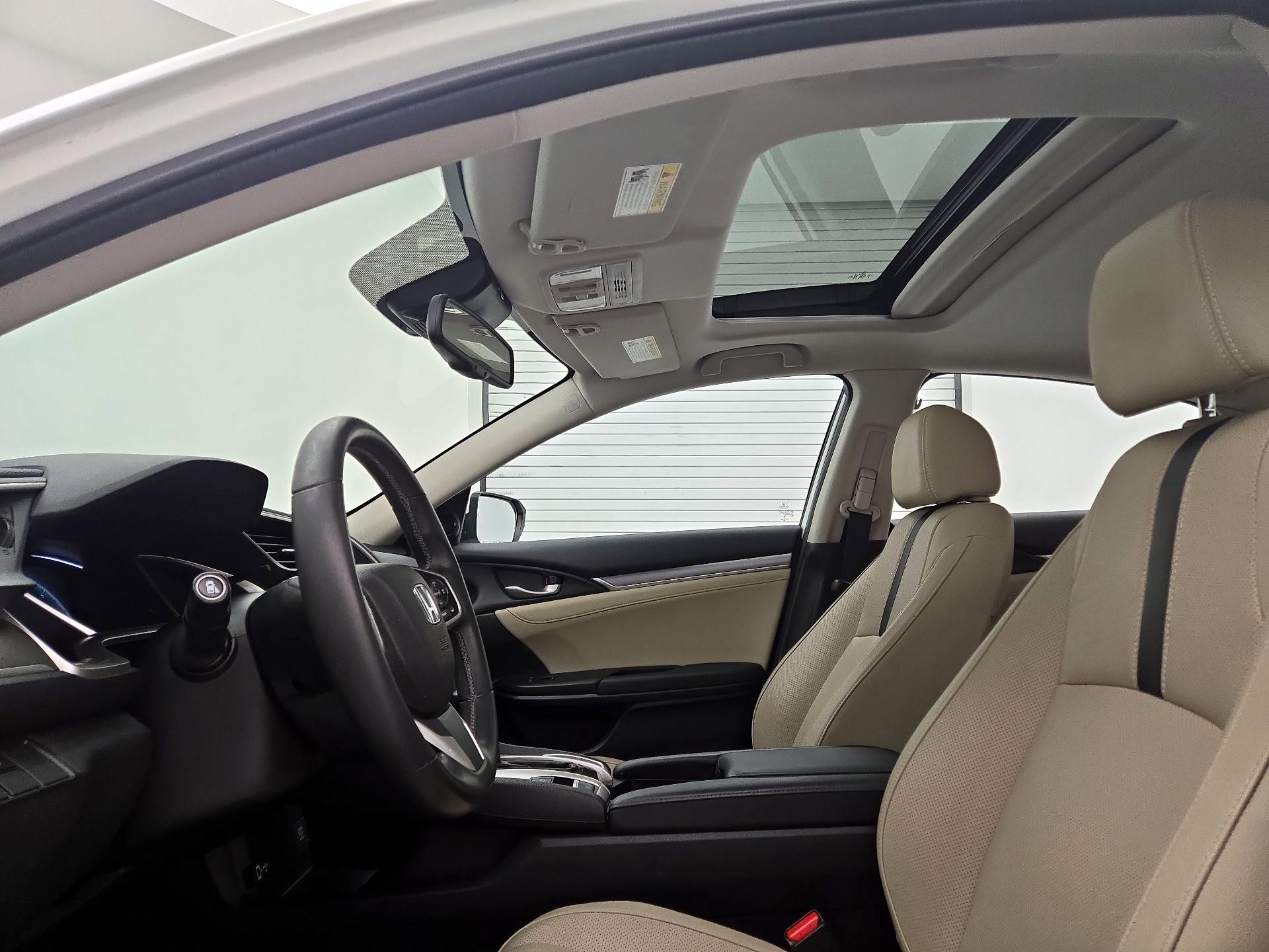 Thumbnail: 2016 Honda Civic - 19