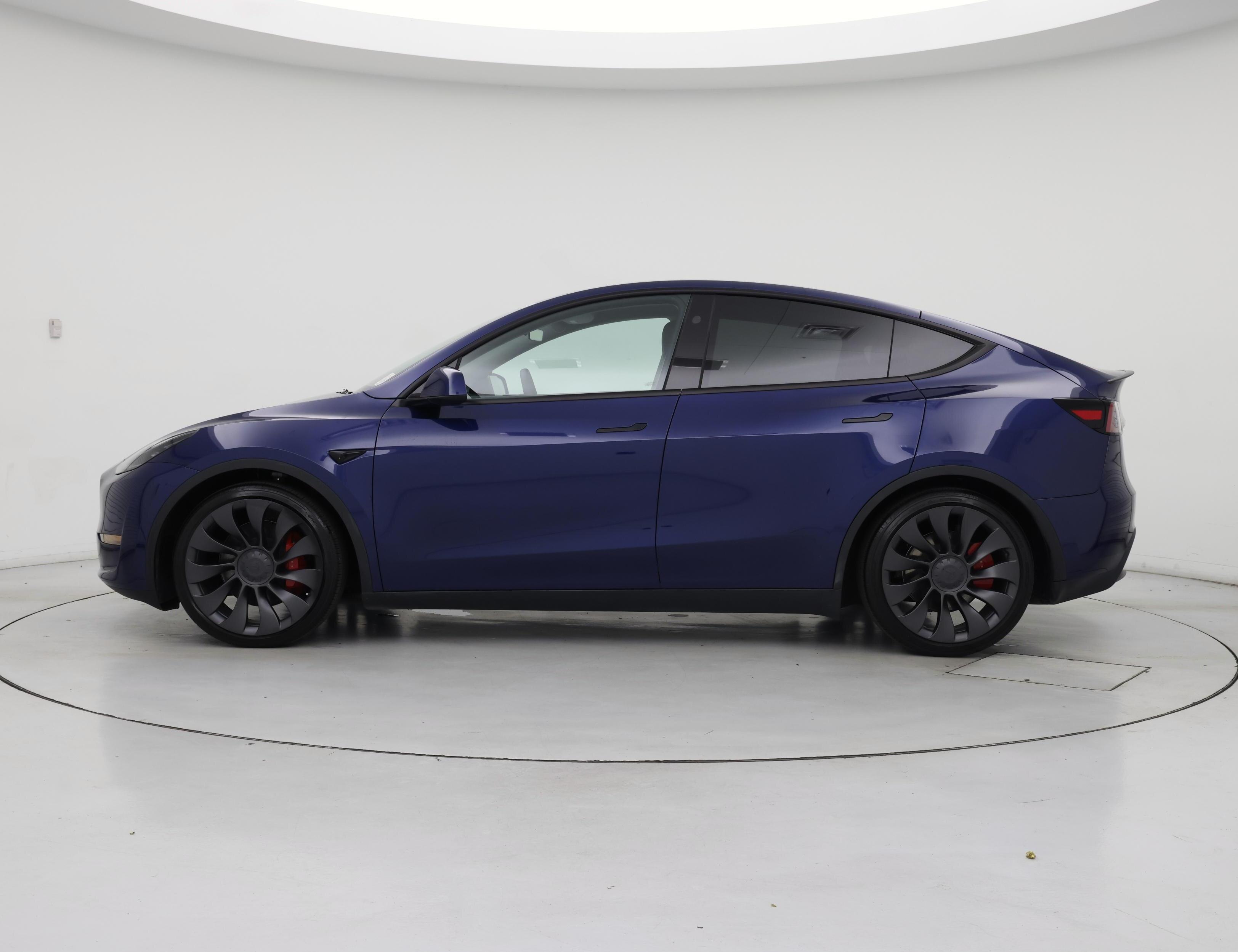 Thumbnail: 2025 Tesla Model Y - 3