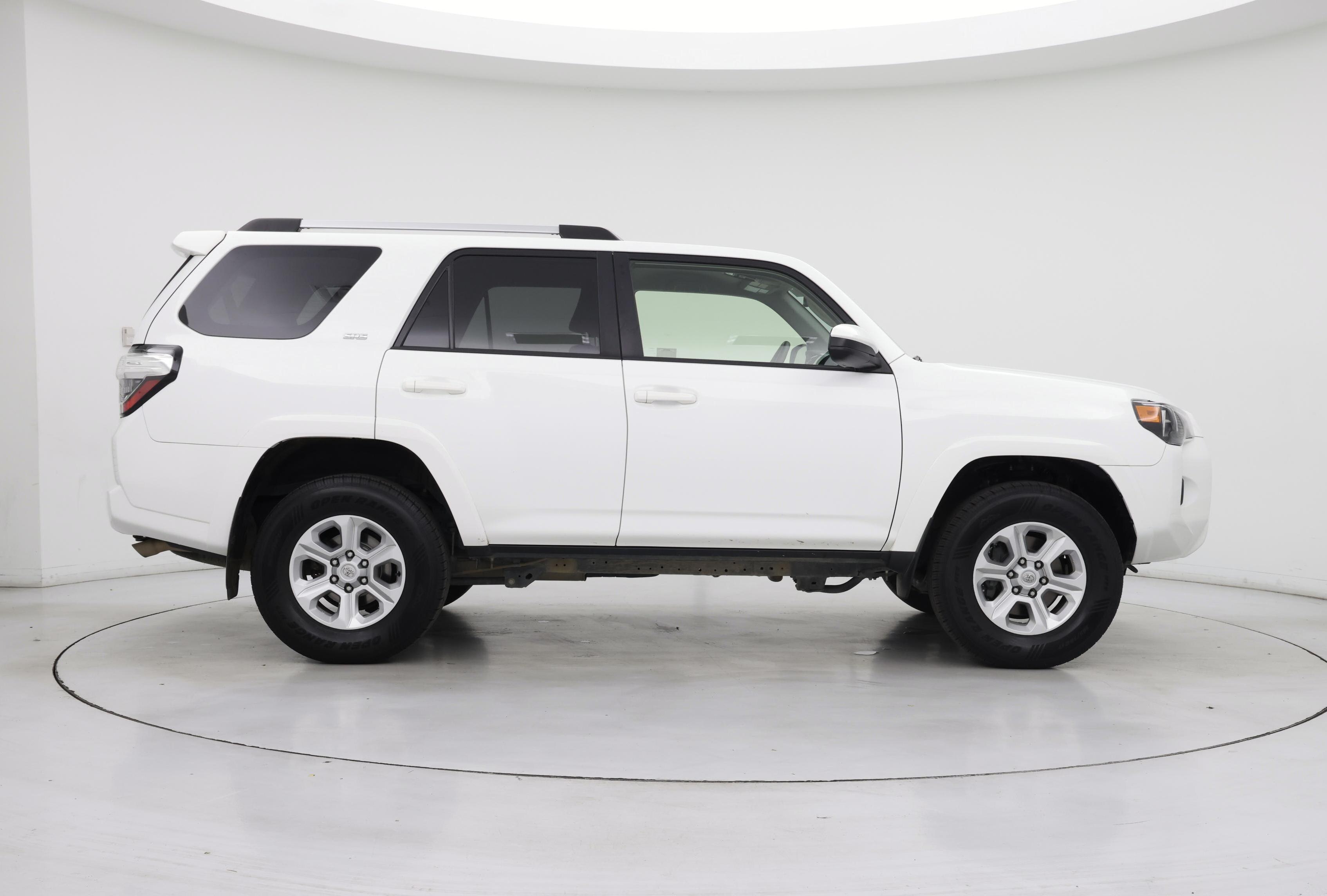 Thumbnail: 2023 Toyota 4Runner - 7