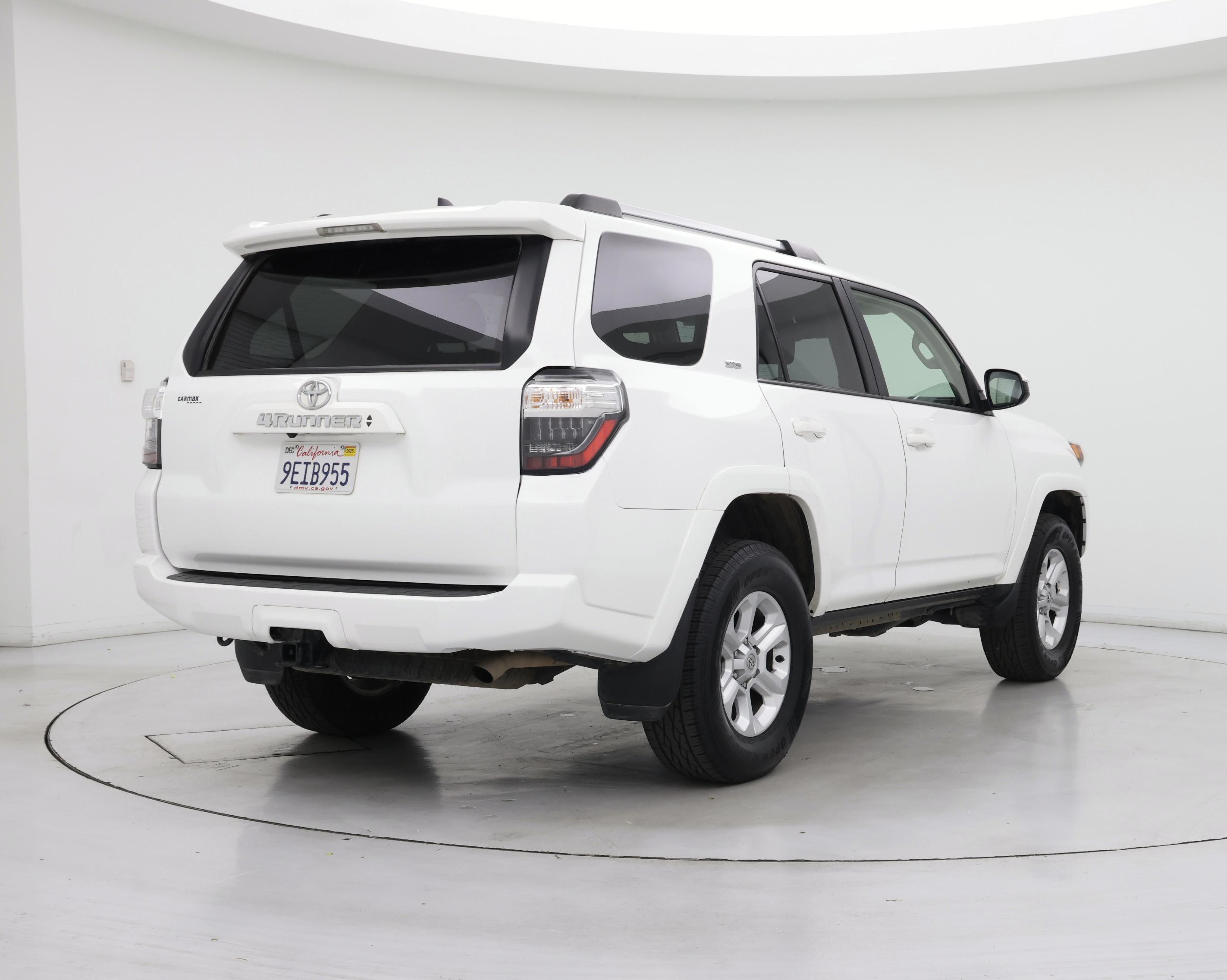 Thumbnail: 2023 Toyota 4Runner - 8
