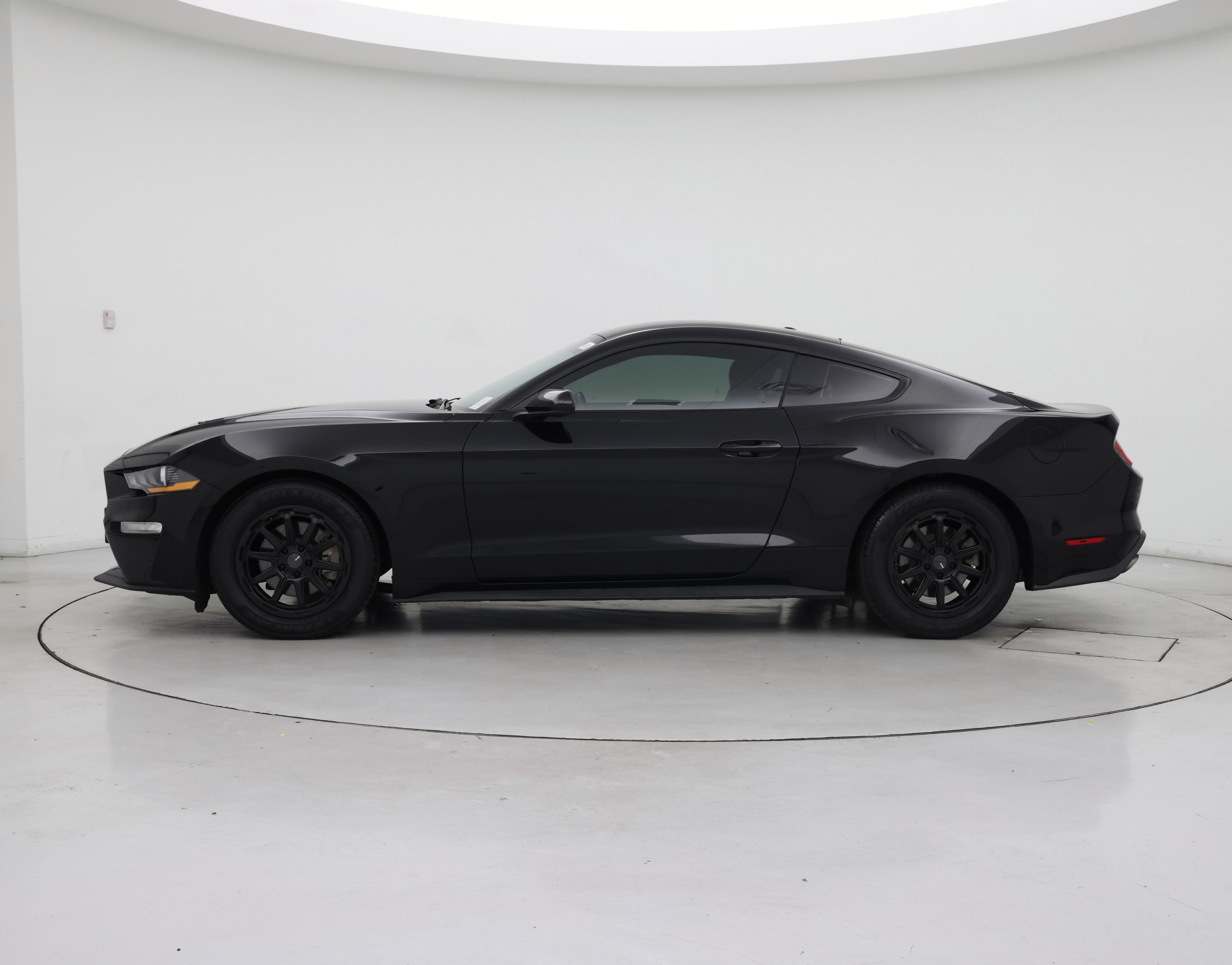 Thumbnail: 2019 Ford Mustang - 3