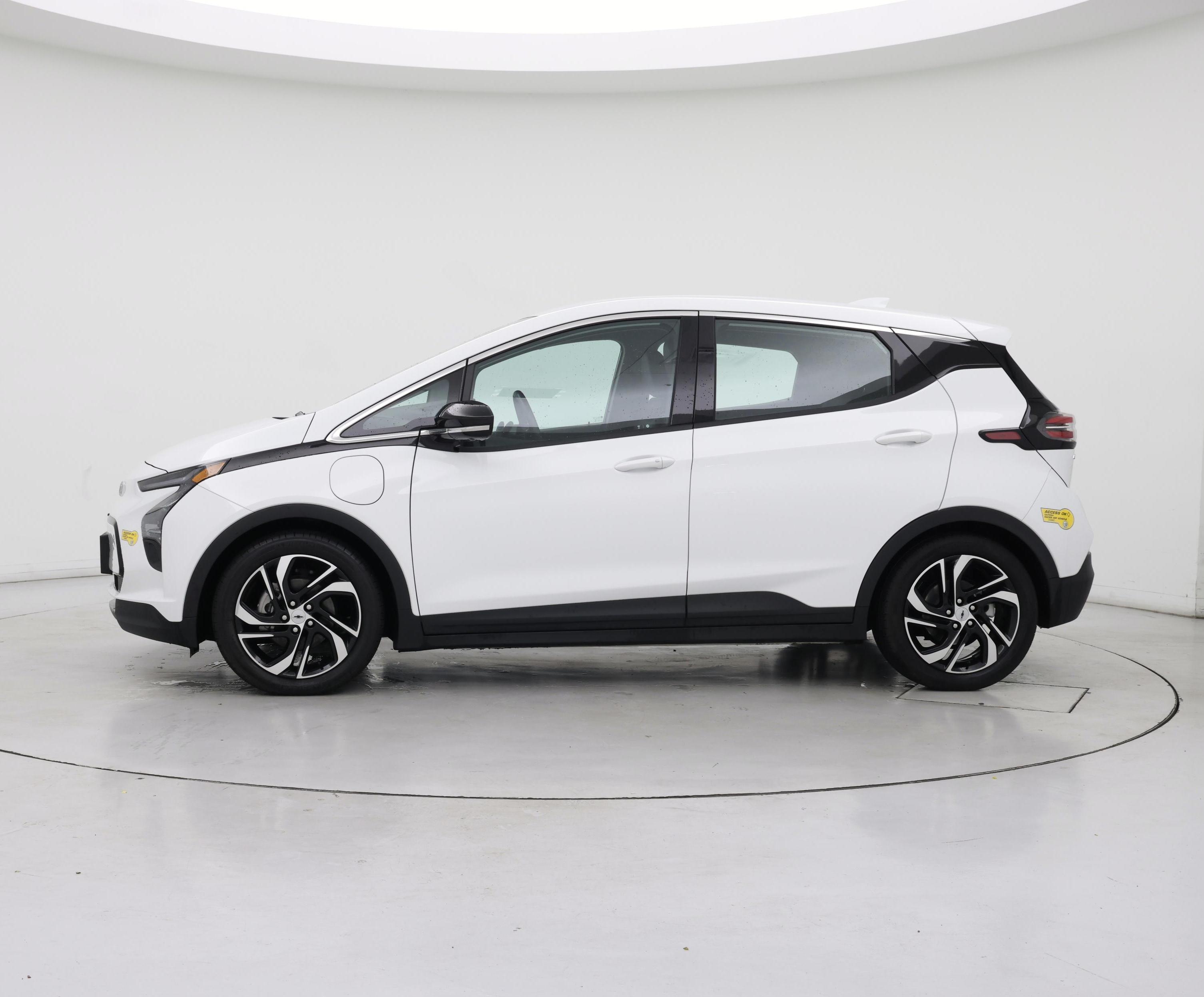 Thumbnail: 2023 Chevrolet Bolt EV - 3