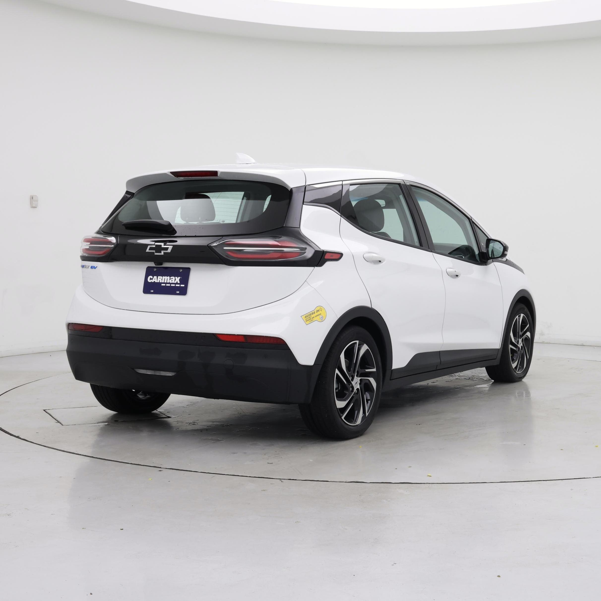 Thumbnail: 2023 Chevrolet Bolt EV - 8