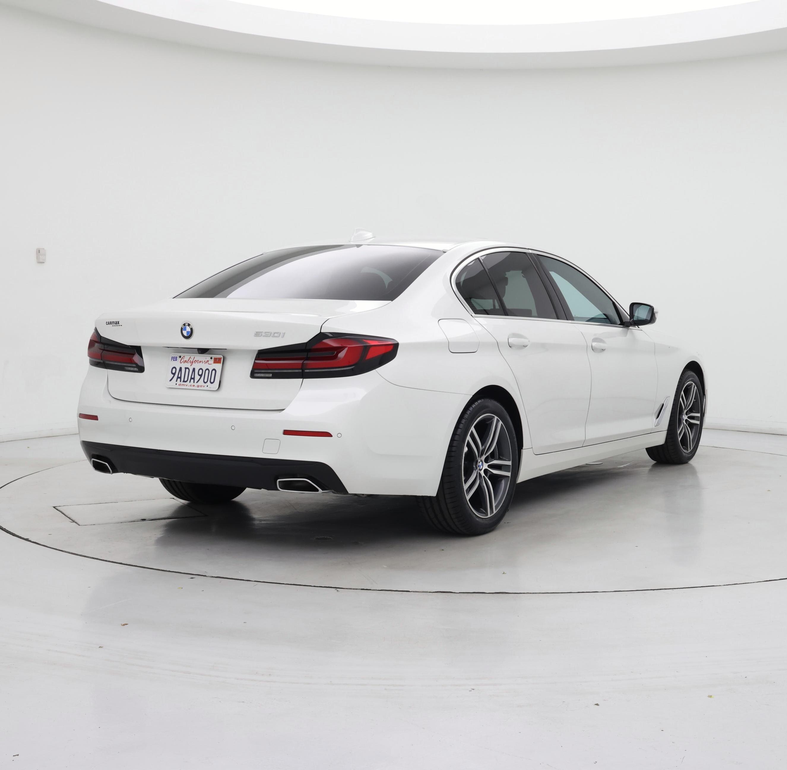 Thumbnail: 2022 BMW 5 Series - 8