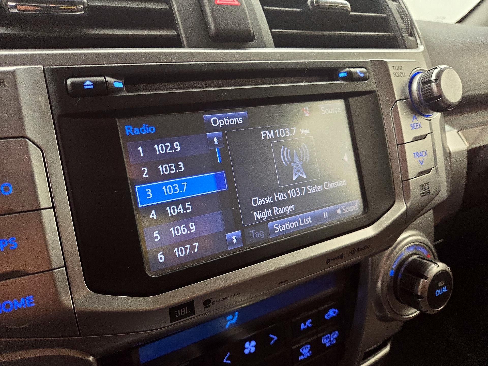 Thumbnail: 2019 Toyota 4Runner - 16