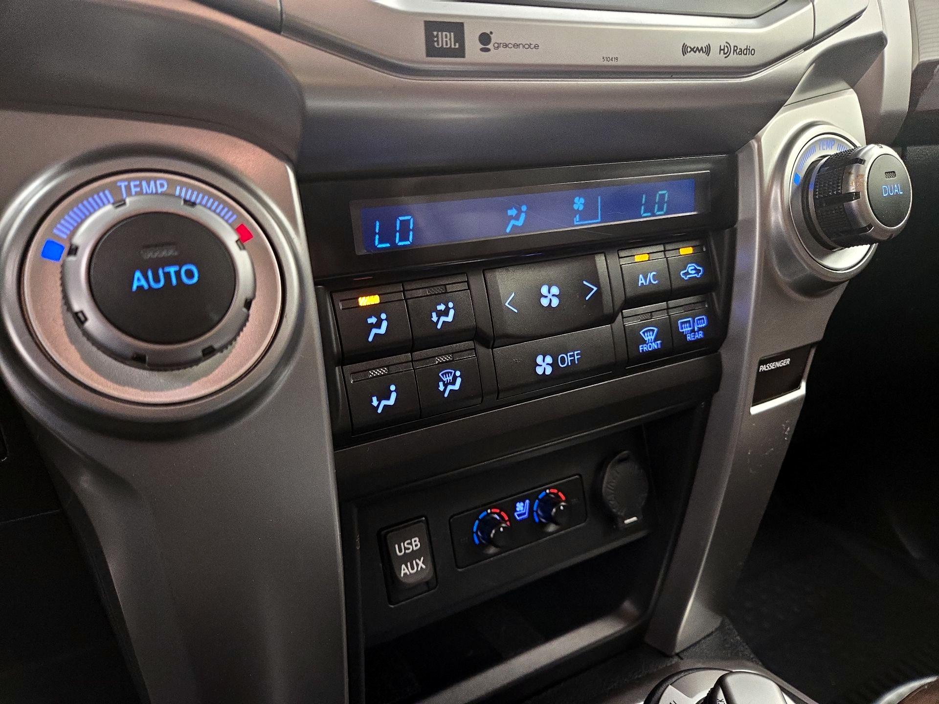 Thumbnail: 2019 Toyota 4Runner - 17