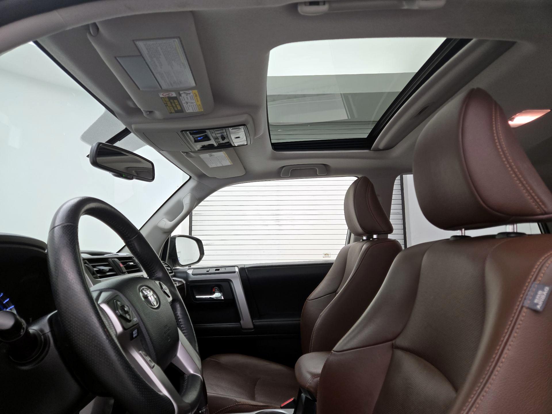 Thumbnail: 2019 Toyota 4Runner - 20