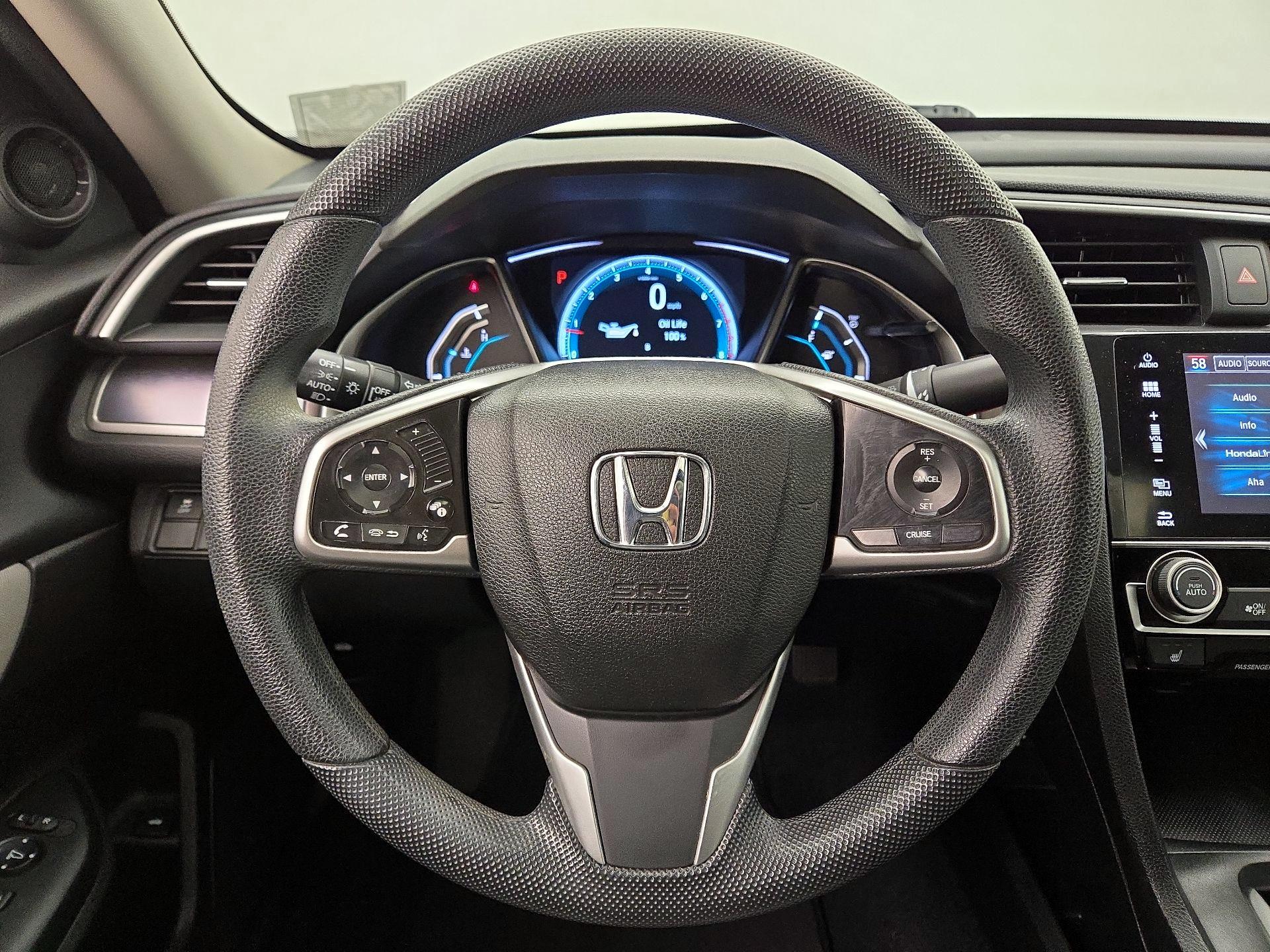 Thumbnail: 2016 Honda Civic - 10