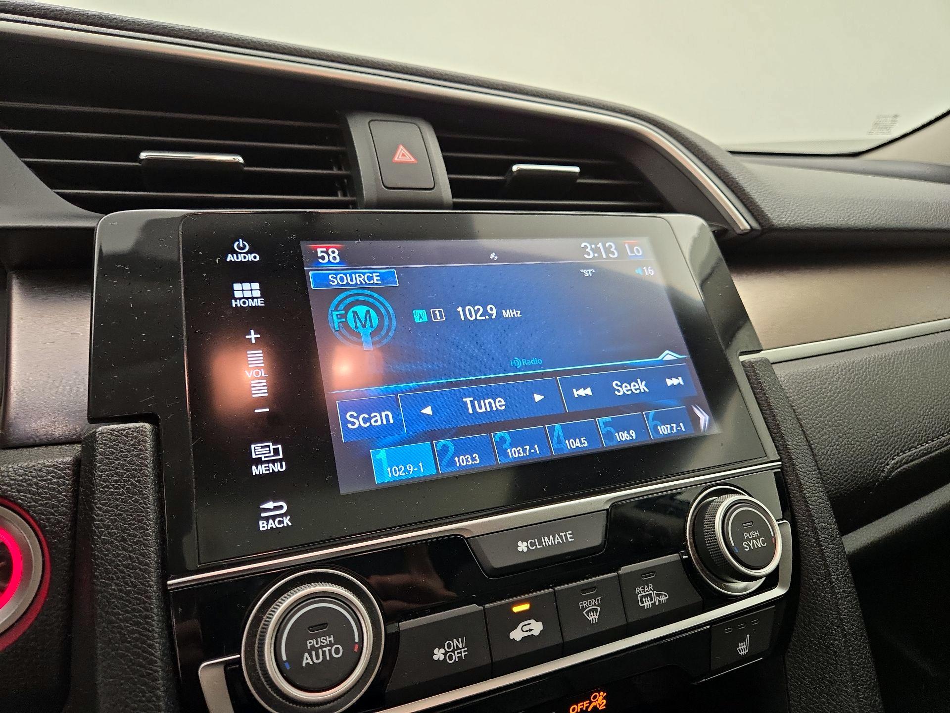 Thumbnail: 2016 Honda Civic - 15