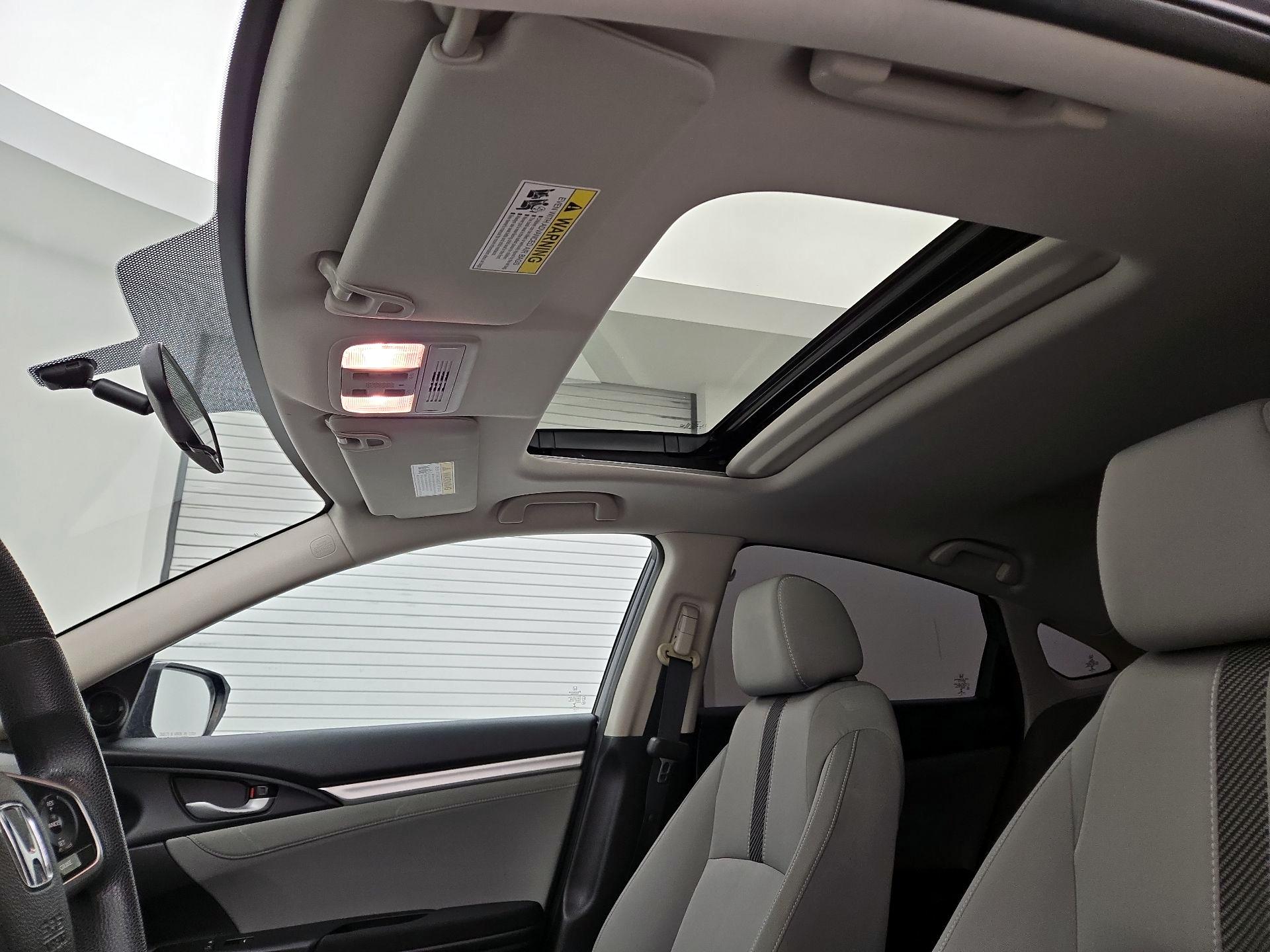 Thumbnail: 2016 Honda Civic - 19