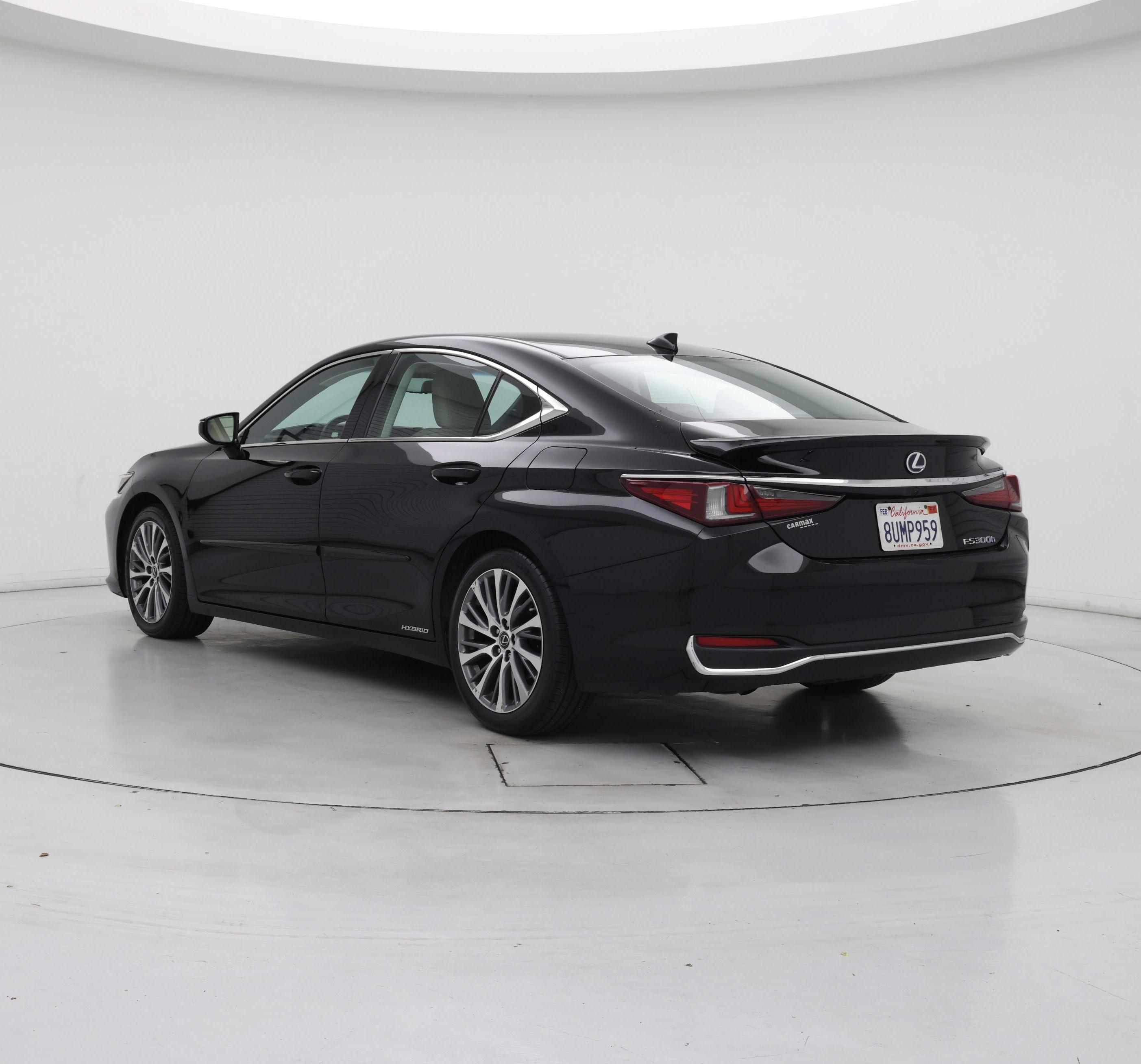 Thumbnail: 2020 Lexus ES - 2