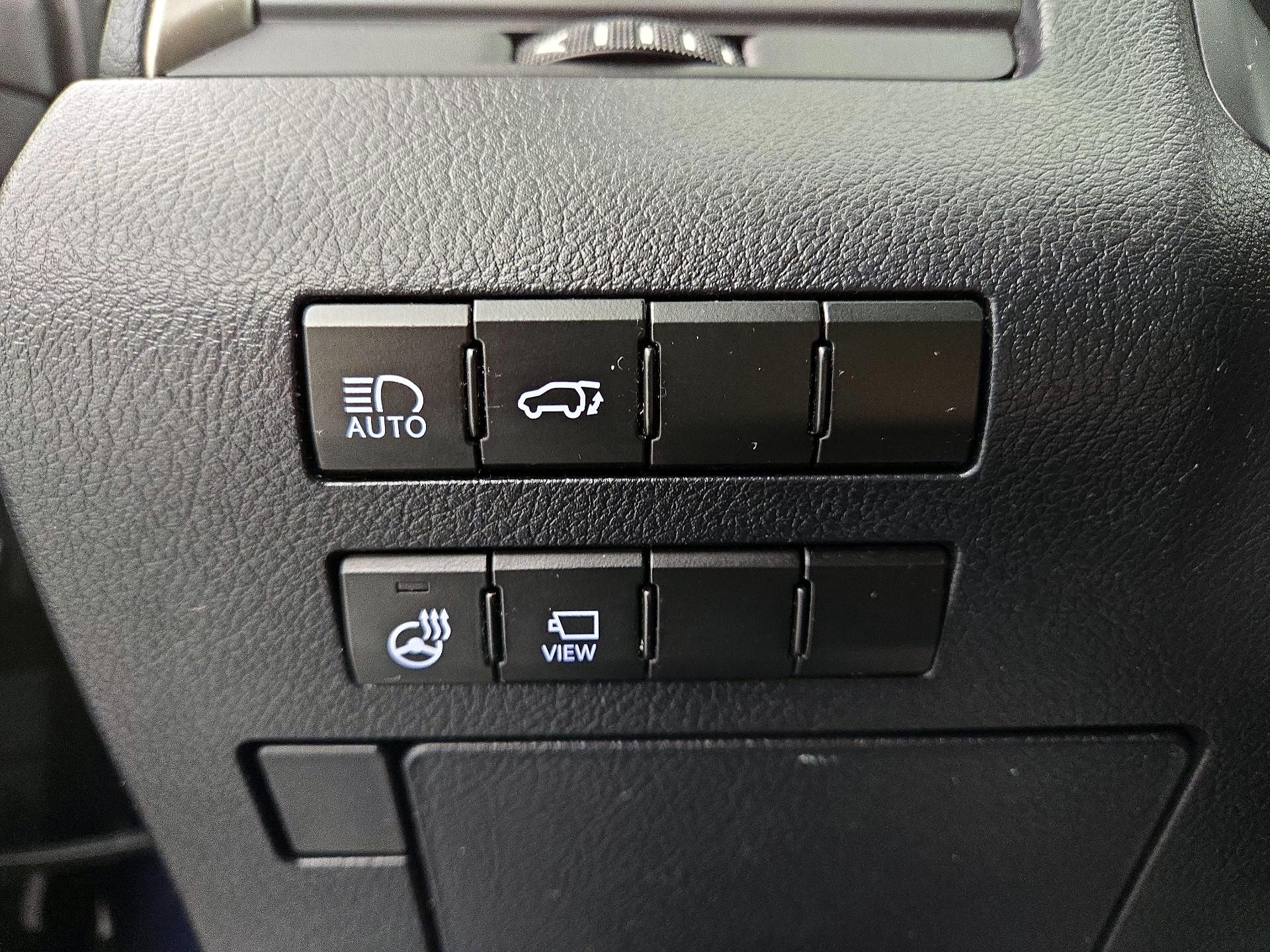 Thumbnail: 2020 Lexus RX - 13