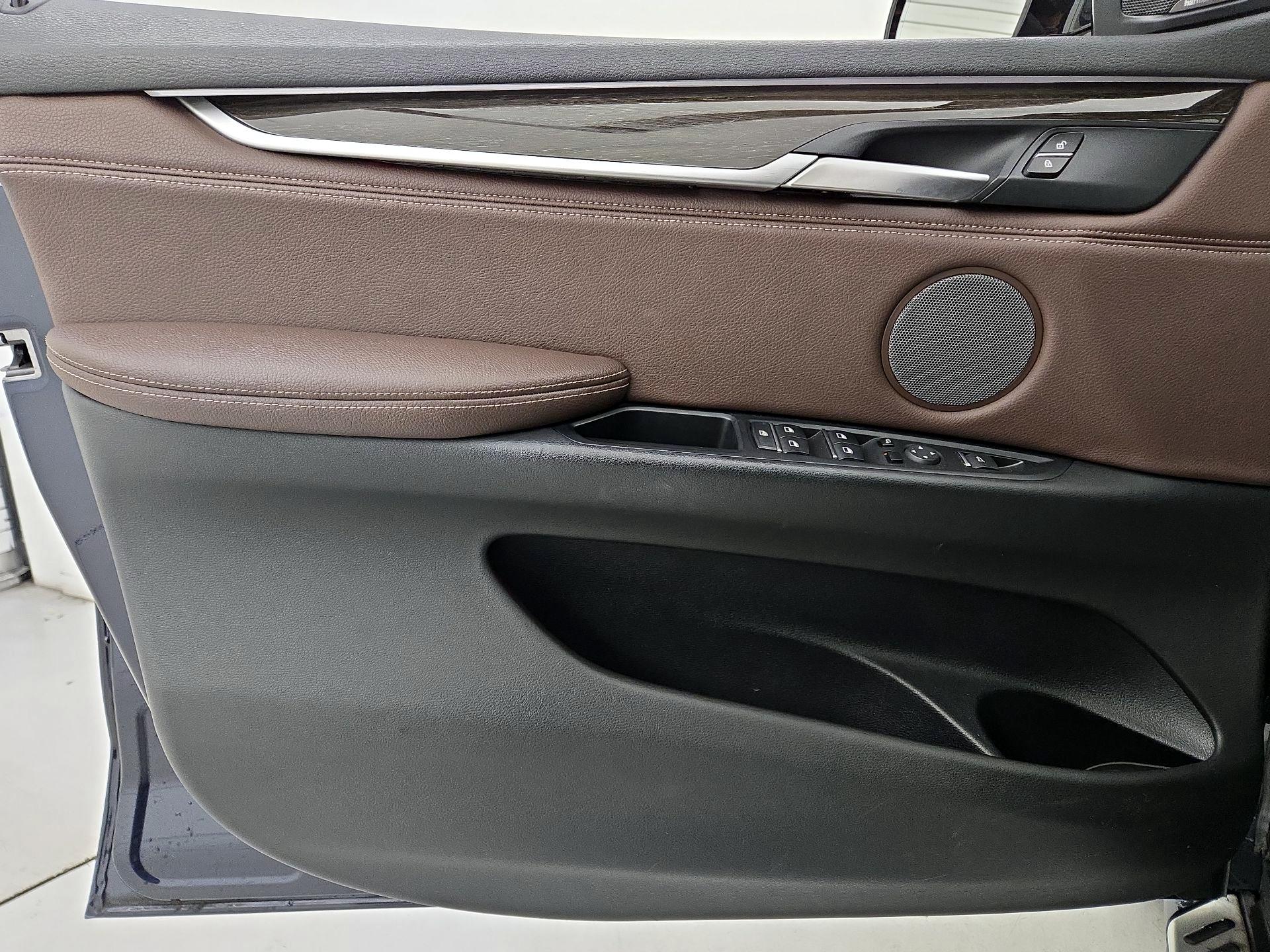 Thumbnail: 2018 BMW X5 - 12