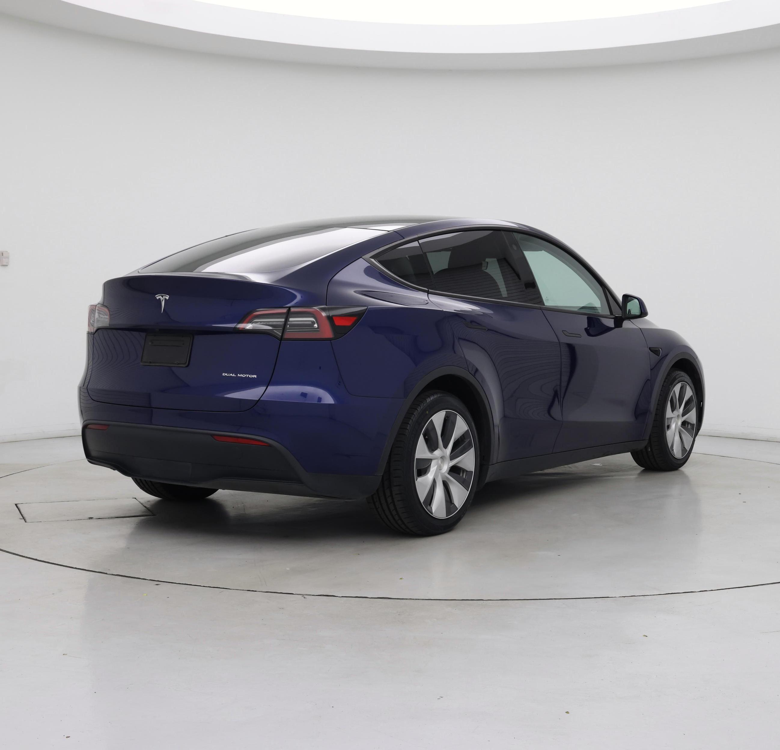 Thumbnail: 2023 Tesla Model Y - 8
