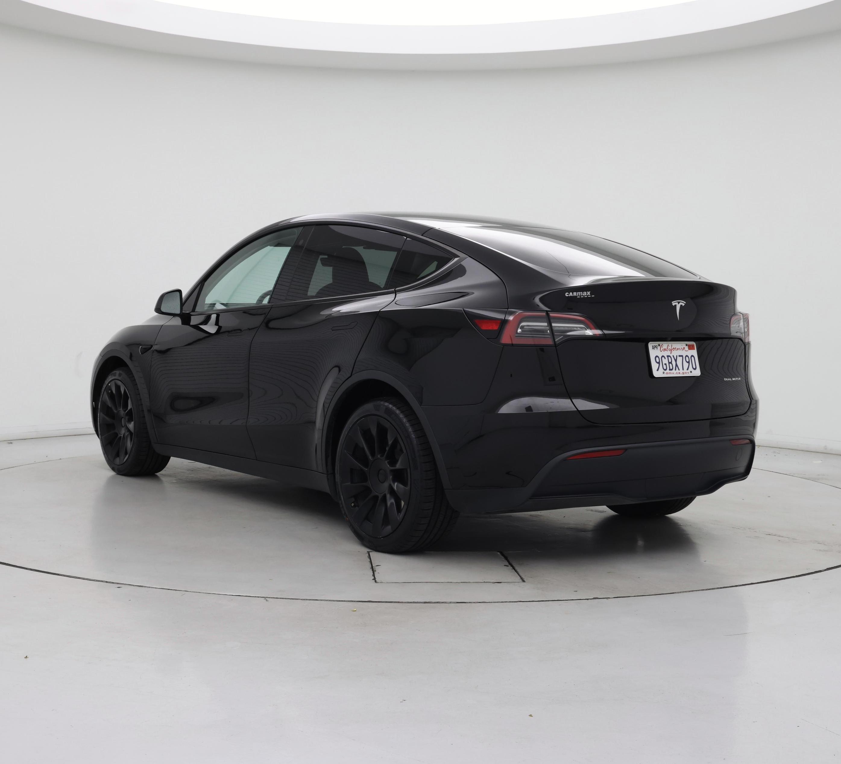 Thumbnail: 2023 Tesla Model Y - 2