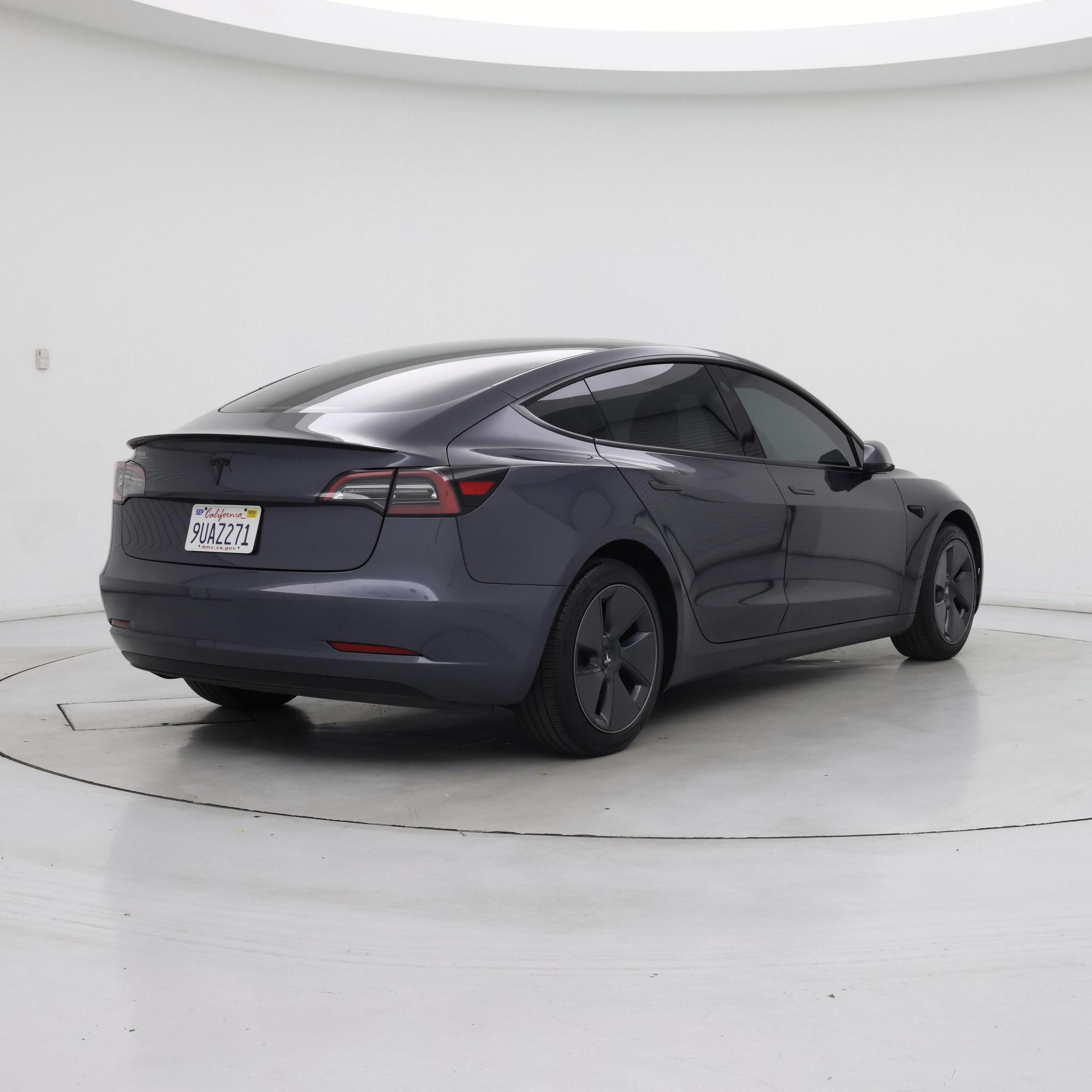 Thumbnail: 2023 Tesla Model 3 - 8