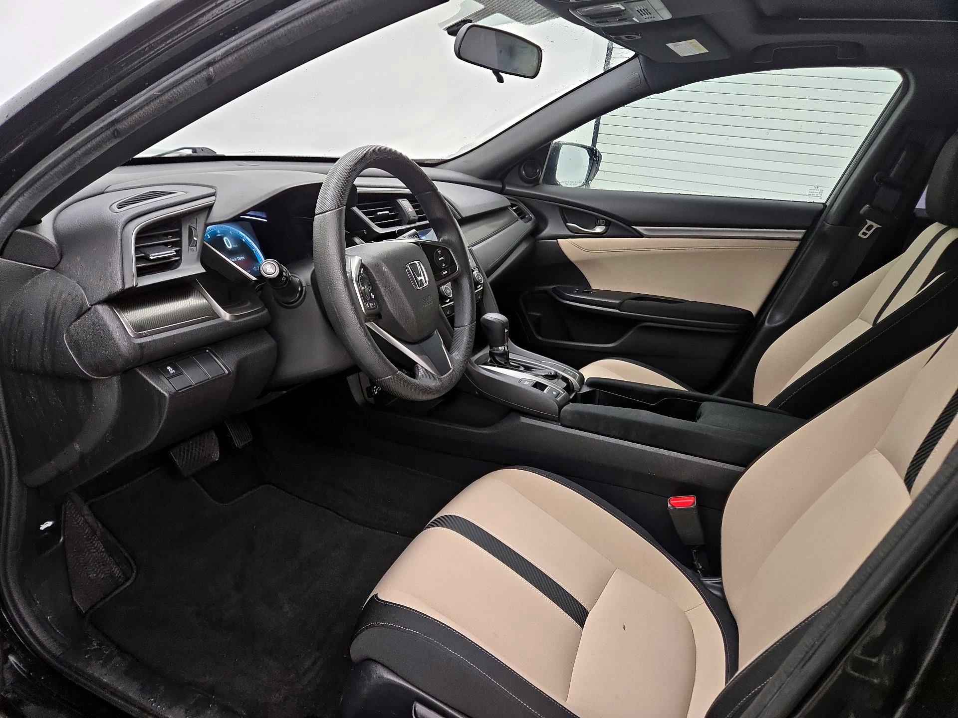 Thumbnail: 2017 Honda Civic - 11