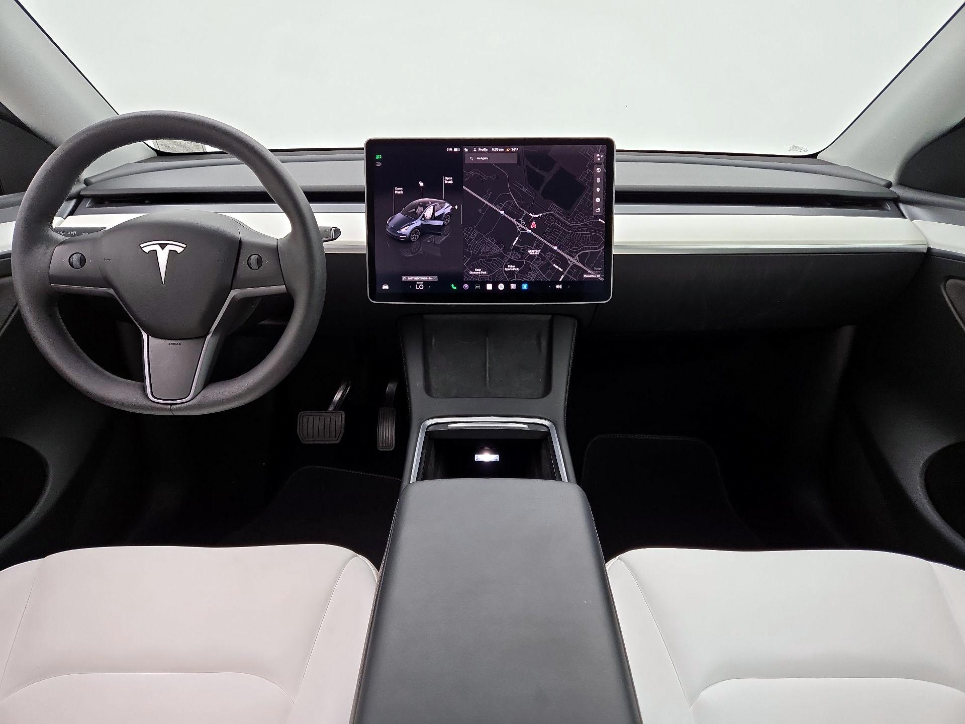 Thumbnail: 2024 Tesla Model Y - 9