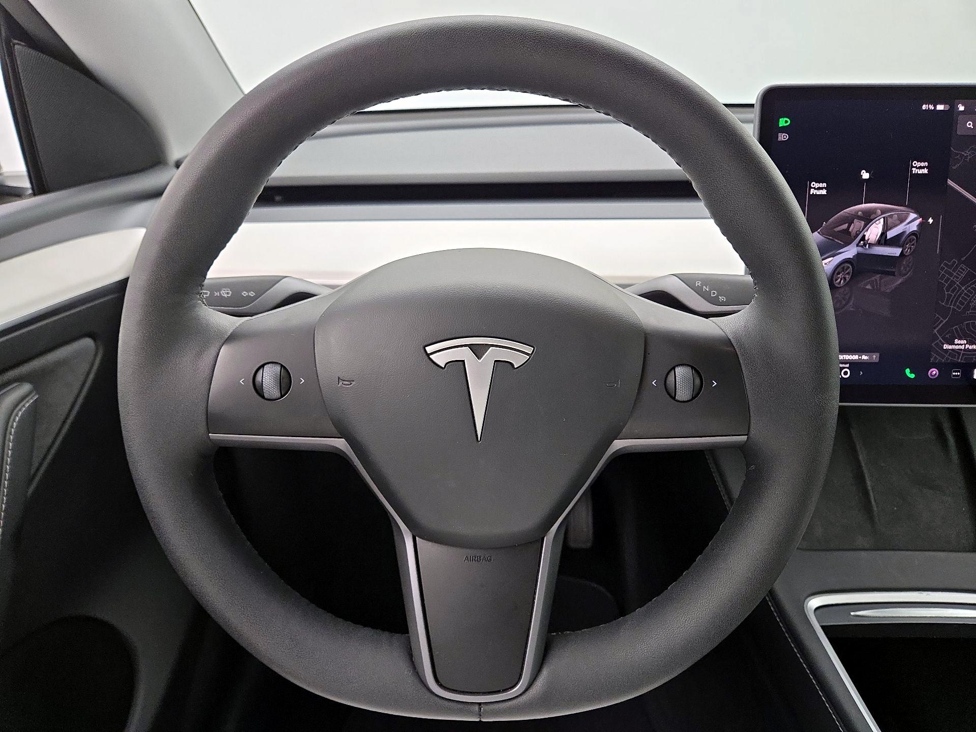 Thumbnail: 2024 Tesla Model Y - 10