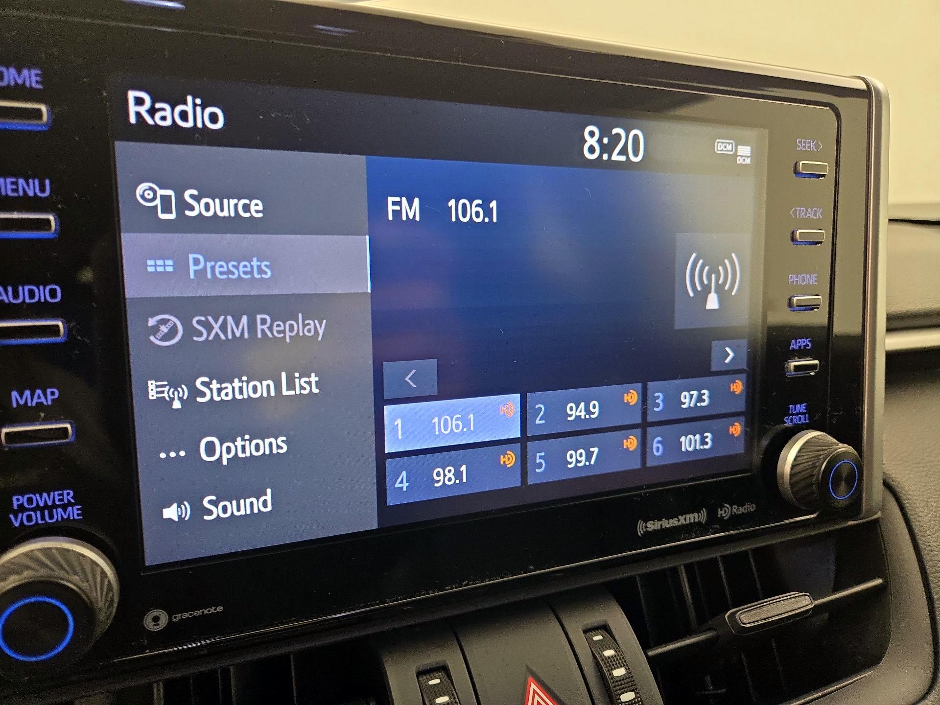 Thumbnail: 2021 Toyota RAV4 - 15