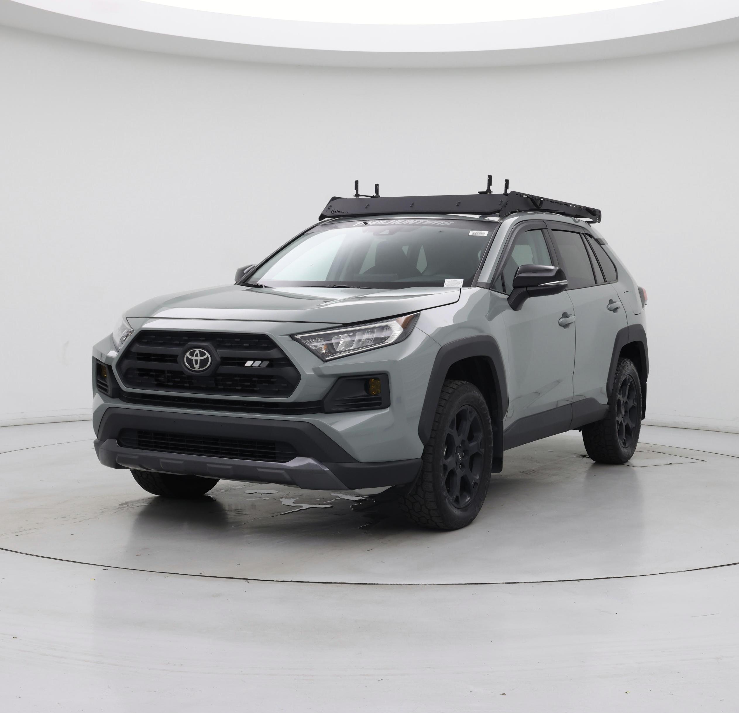 Thumbnail: 2021 Toyota RAV4 - 4