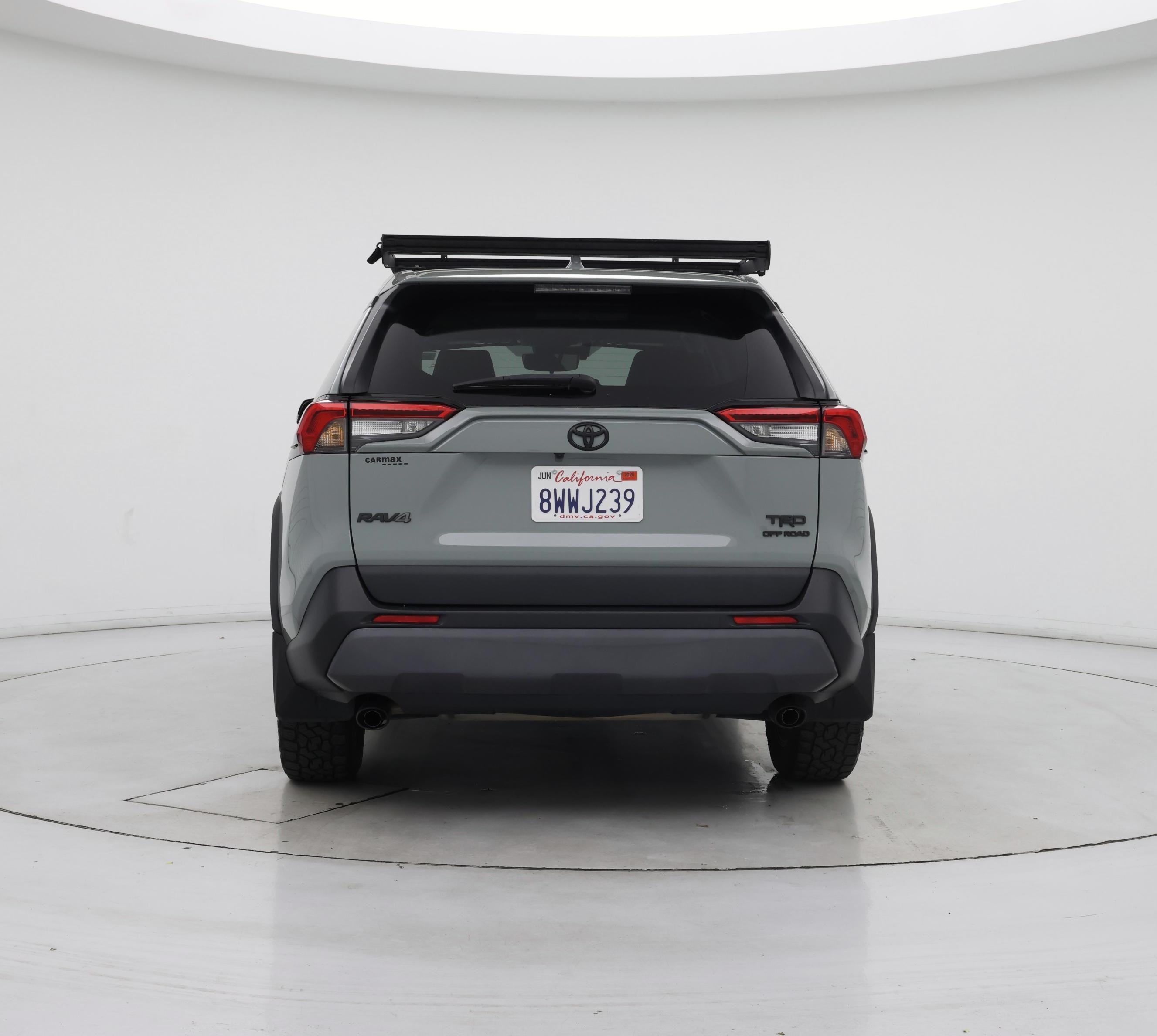 Thumbnail: 2021 Toyota RAV4 - 6