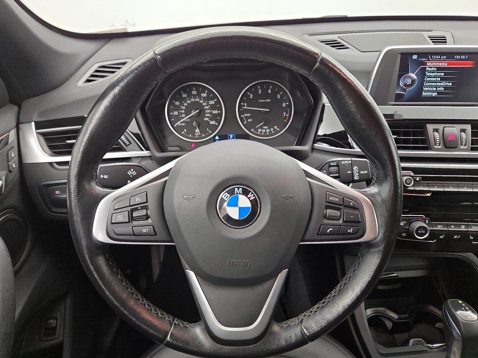 Thumbnail: 2017 BMW X1 - 10