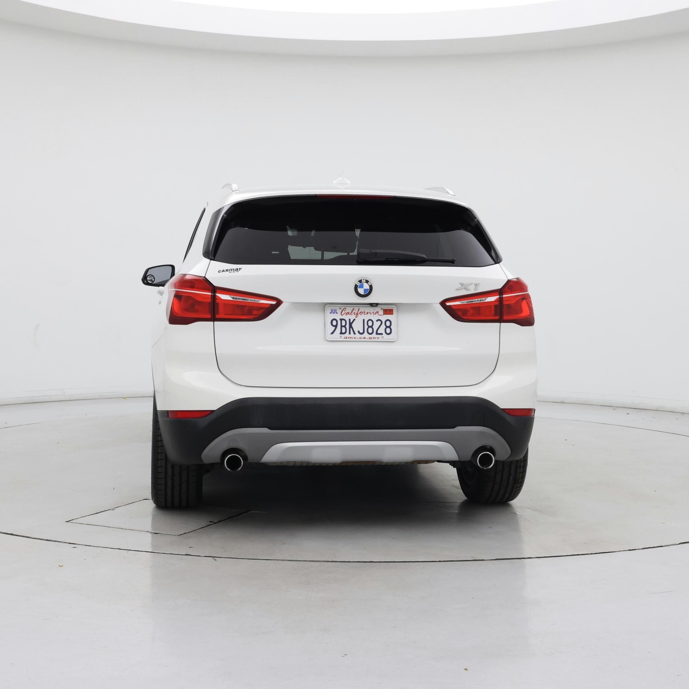 Thumbnail: 2017 BMW X1 - 6
