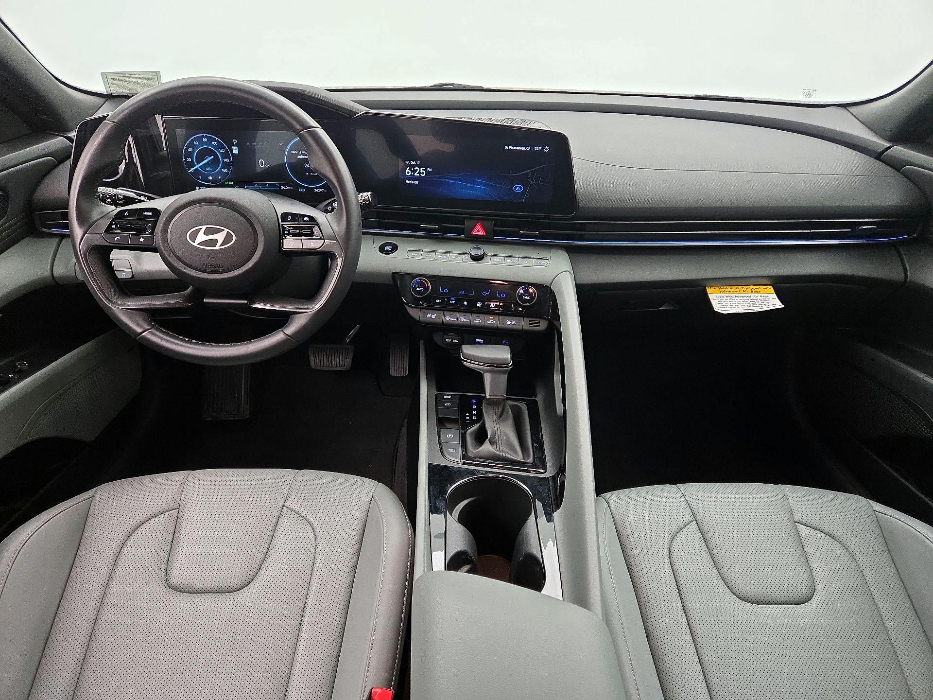 Thumbnail: 2025 Hyundai Elantra - 9