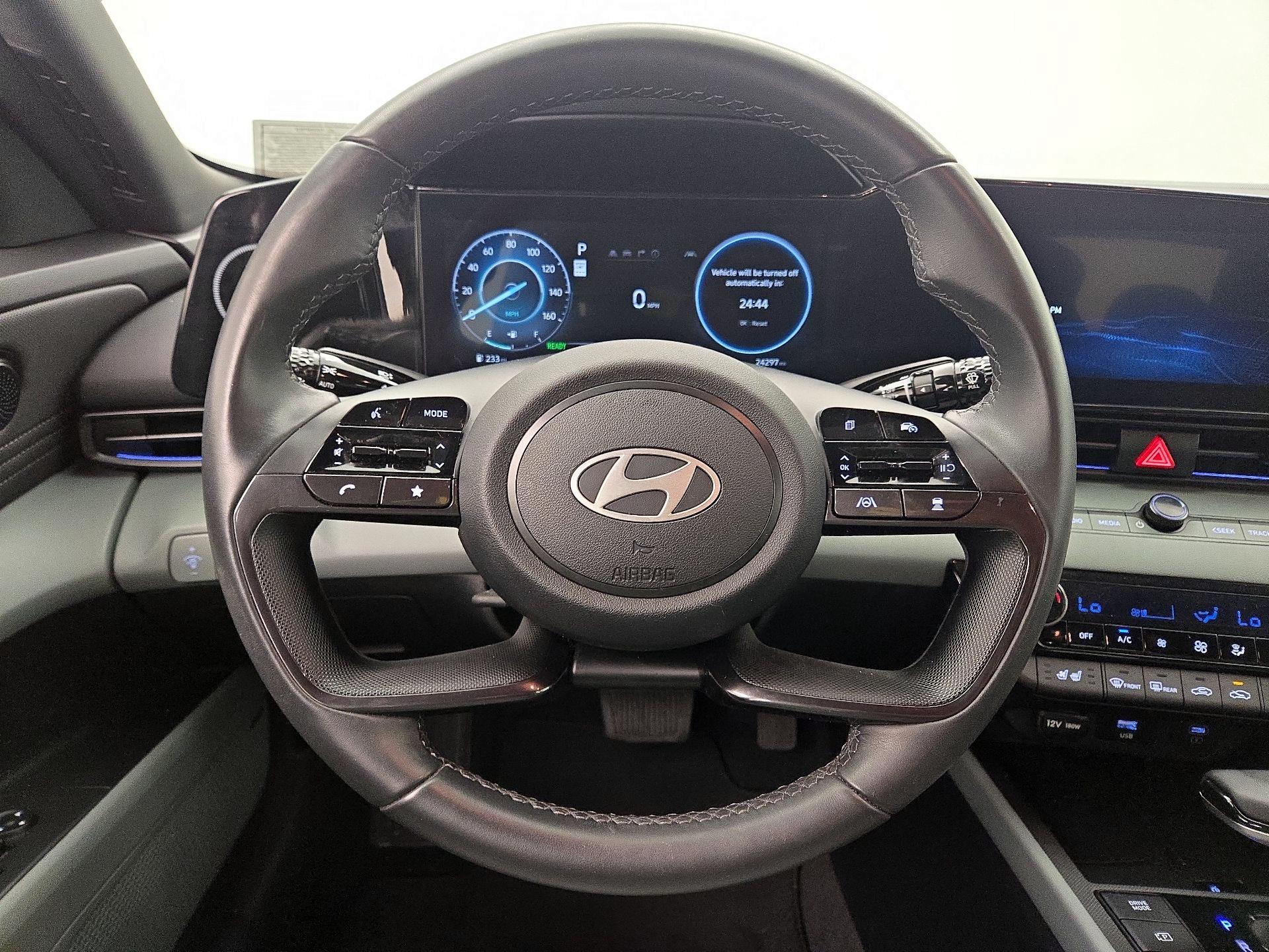 Thumbnail: 2025 Hyundai Elantra - 10